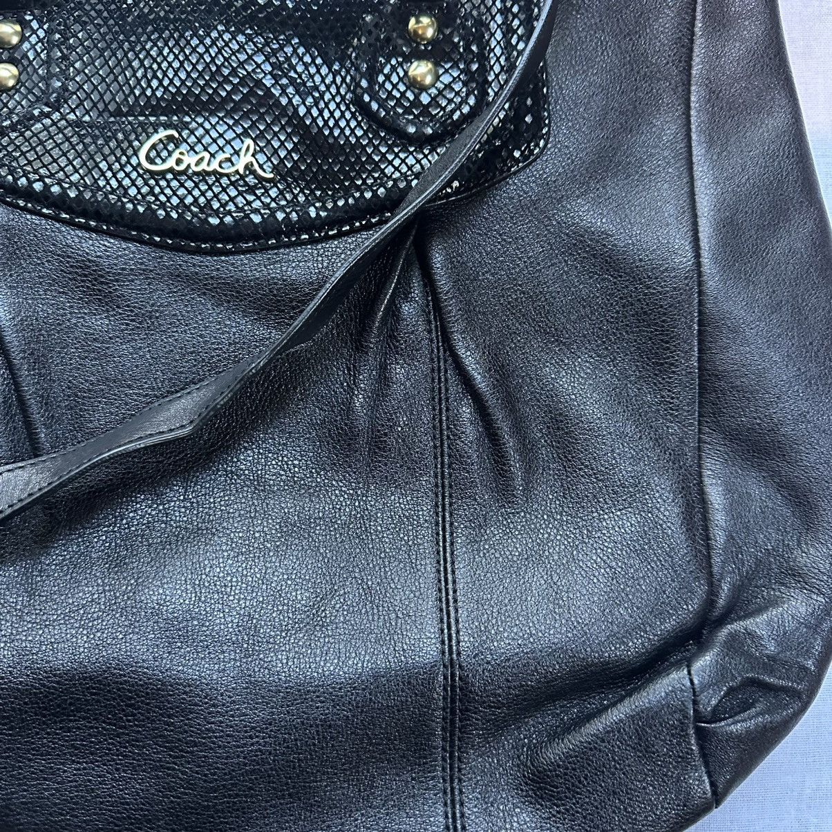 Coach Coach Ashley Black Leather Shoulder Cross Body Bag Purse Y2K Size ONE SIZE - 8 Thumbnail