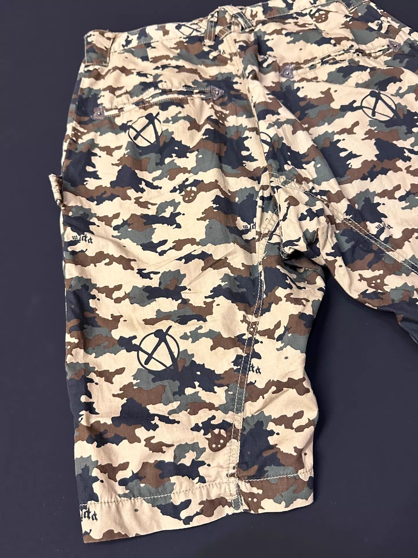 PPFM Vintage 90s PPFM Camo Cargo Mid-Length Japan Rare Size US 32 / EU 48 - 8 Thumbnail