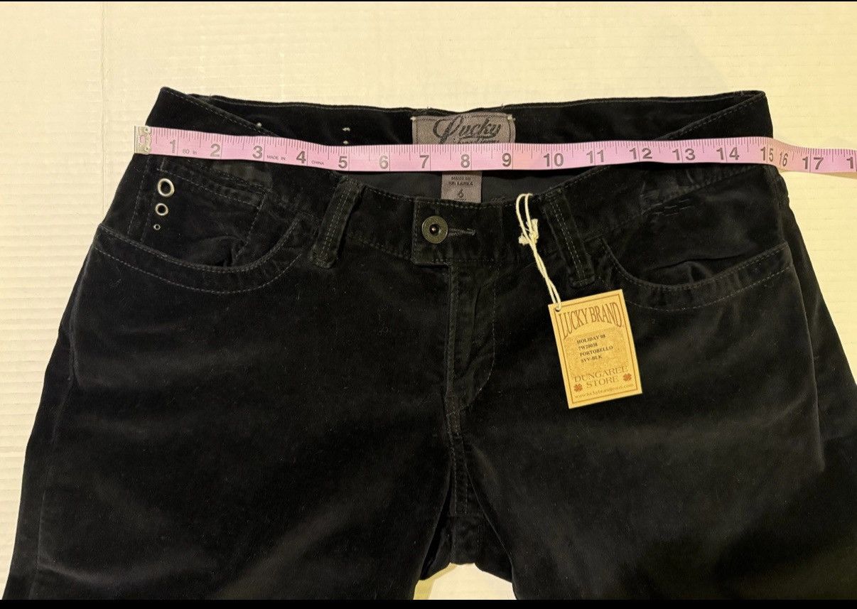 Lucky Brand Lucky Brand Y2K Vtg Black Velvet LOW RISE Wide Leg Pant Size 28" / US 6 / IT 42 - 6 Thumbnail