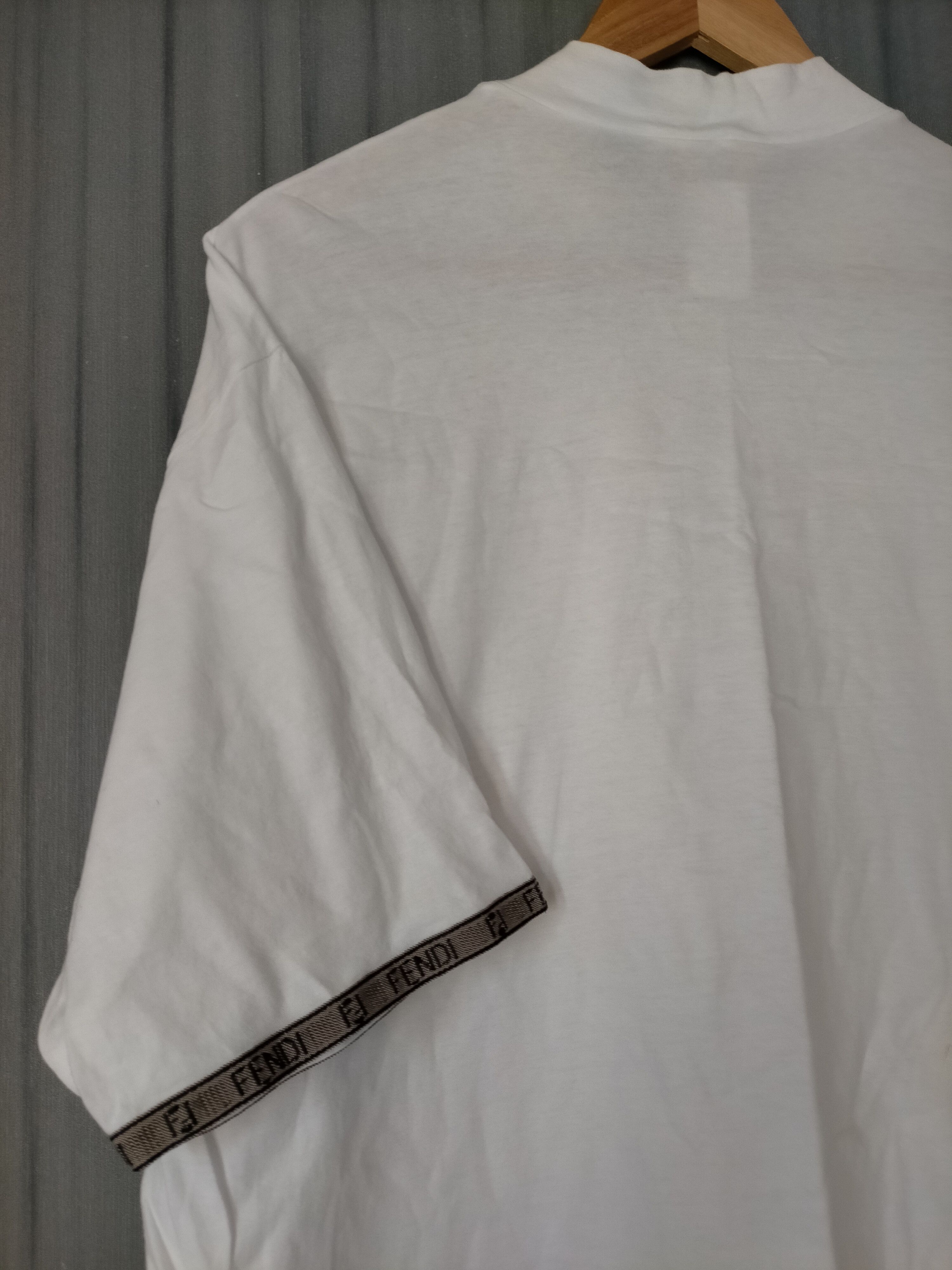 Fendi Fendi Made in italy Side Tape White Tee Size US L / EU 52-54 / 3 - 10 Thumbnail