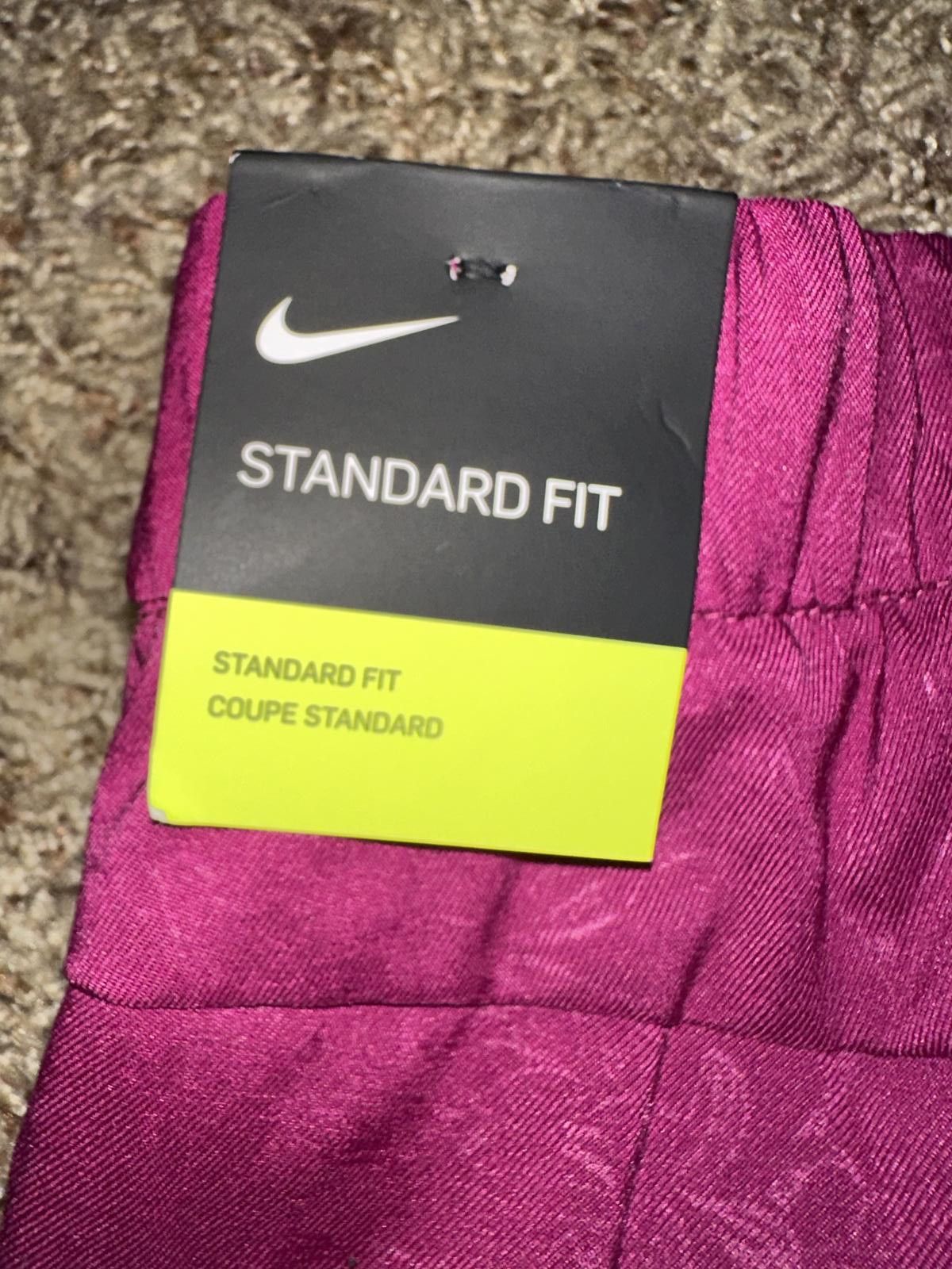 Nike Nike Golf Womens Dri Fit Floral Embossed Short Sanole Size 28" / US 6 / IT 42 - 5 Thumbnail
