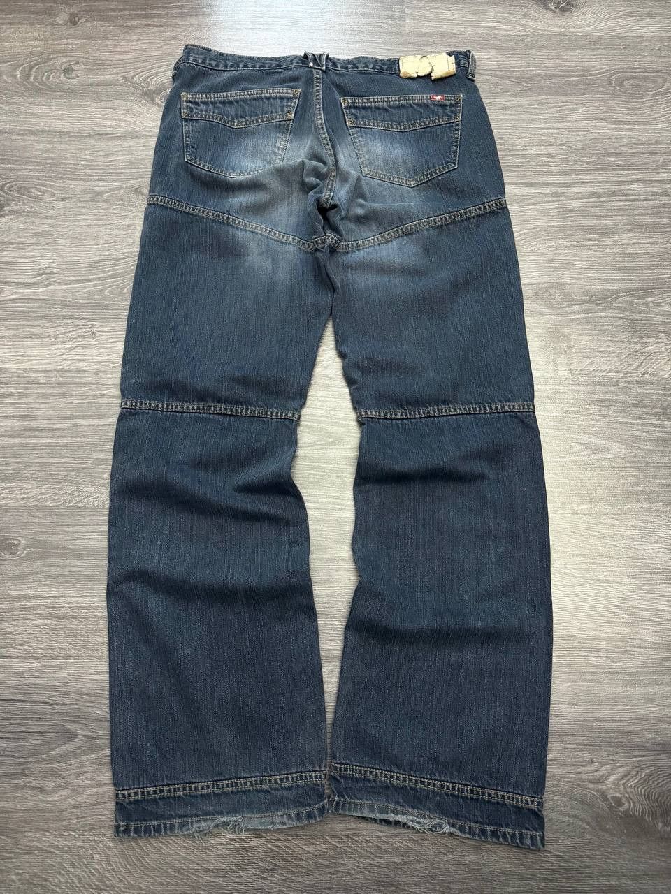 Japanese Brand Y2k Baggy Balenciaga Style Vintage Jeans Avan Garde Pants Size US 34 / EU 50 - 2 Thumbnail