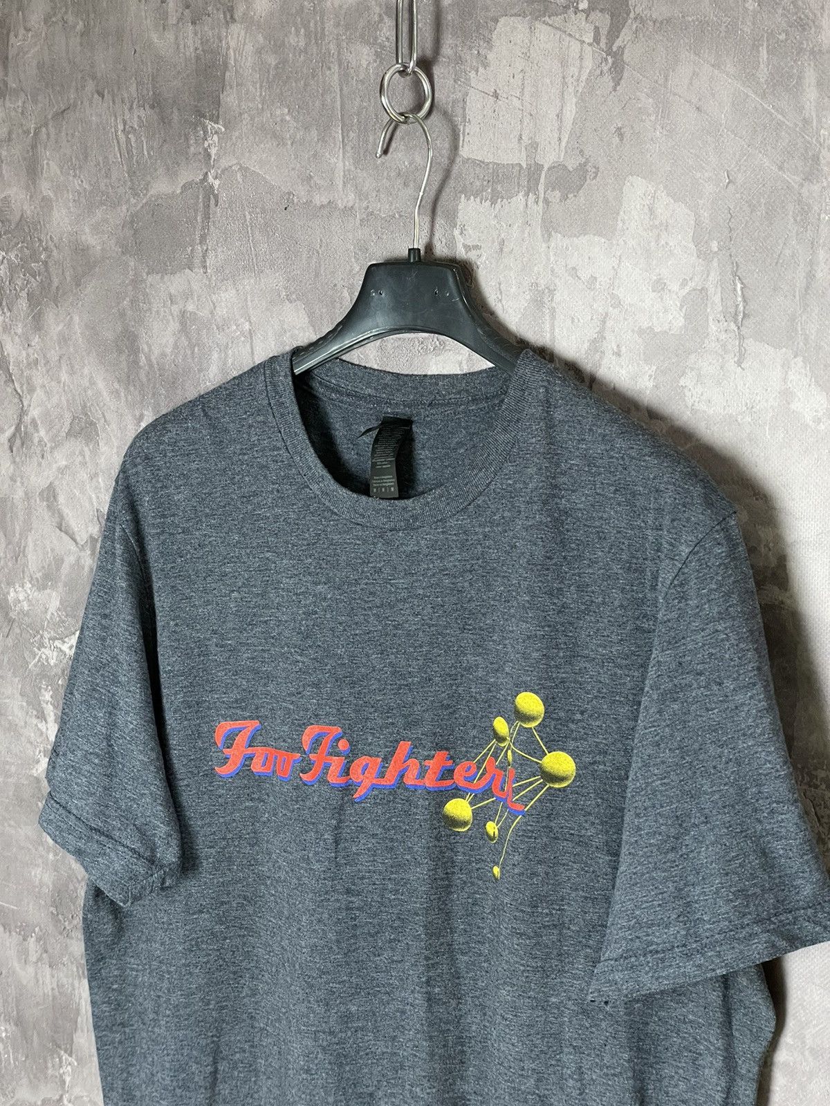 Band Tees × Vintage 00s Foo Fighters Shirt Vintage Band Tees Vintage Nirvana Size US M / EU 48-50 / 2 - 5 Thumbnail