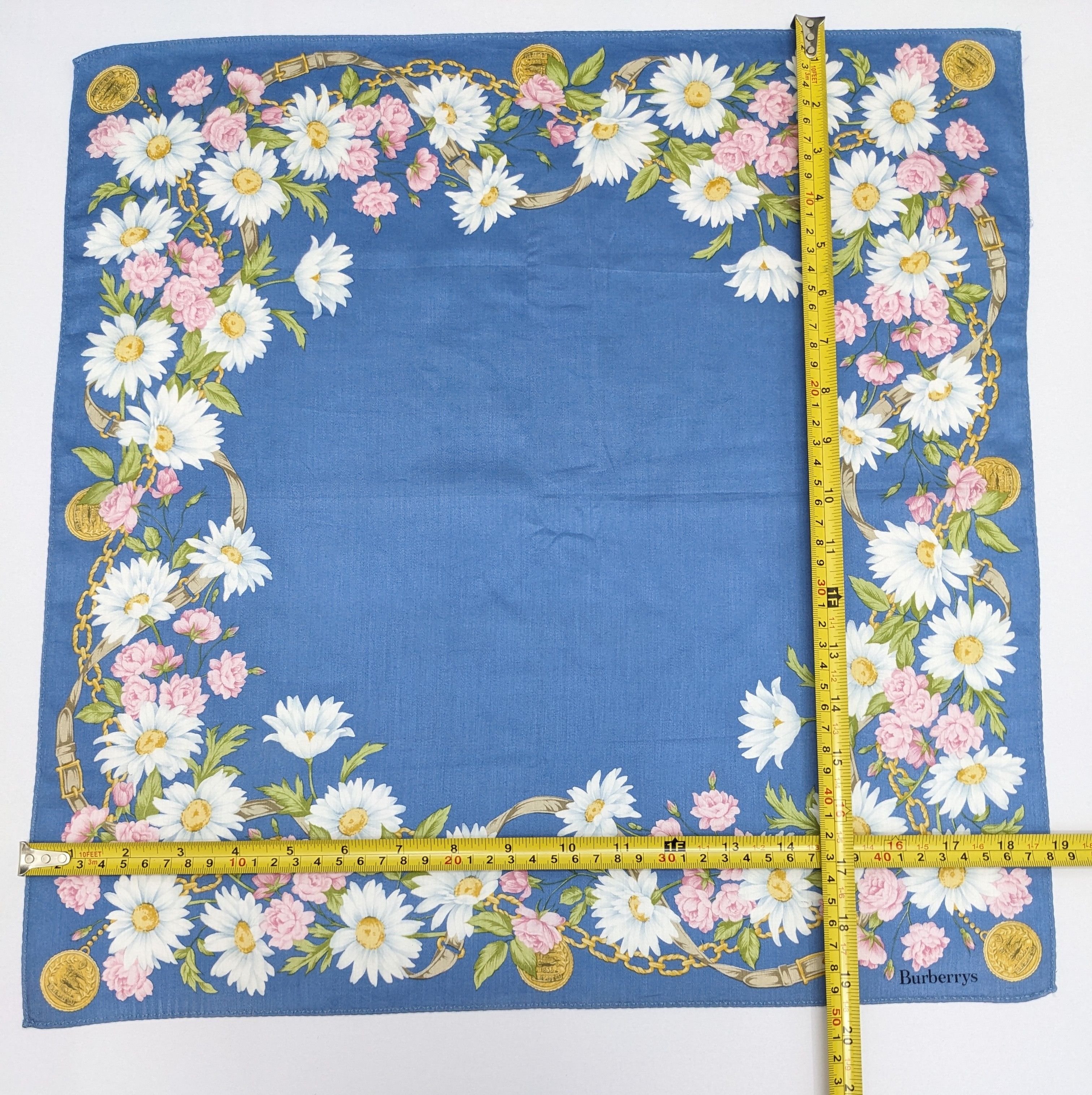 Burberry VINTAGE BURBERRYS LONDON FLORAL SILK HANDKERCHIEF Size ONE SIZE - 4 Thumbnail
