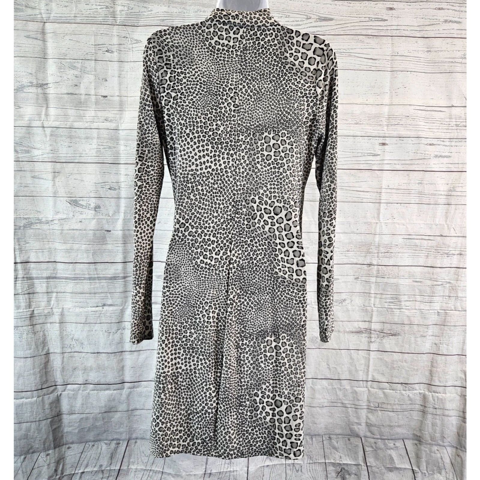 Norma Kamali Norma Kamali Womens Faux Wrap Dress Sz M Gray Animal Print Long Sleeve V-Neck Pullover Knit Dress Size M / US 6-8 / IT 42-44 - 4 Thumbnail