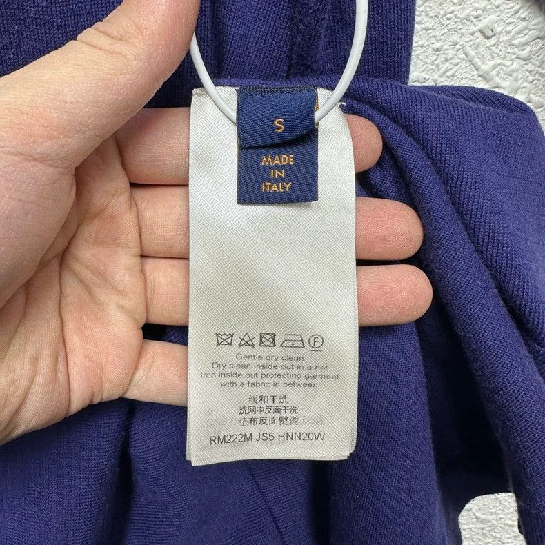Louis Vuitton louis vuitton Embroidered Logo White Blue Purple Knitted Sh Size US S / EU 44-46 / 1 - 4 Thumbnail