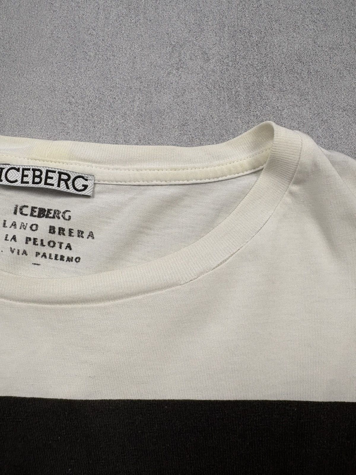 Iceberg Iceberg Logo Graphic T-Shirt White Made in Bulgaria Size M Size US M / EU 48-50 / 2 - 14 Thumbnail