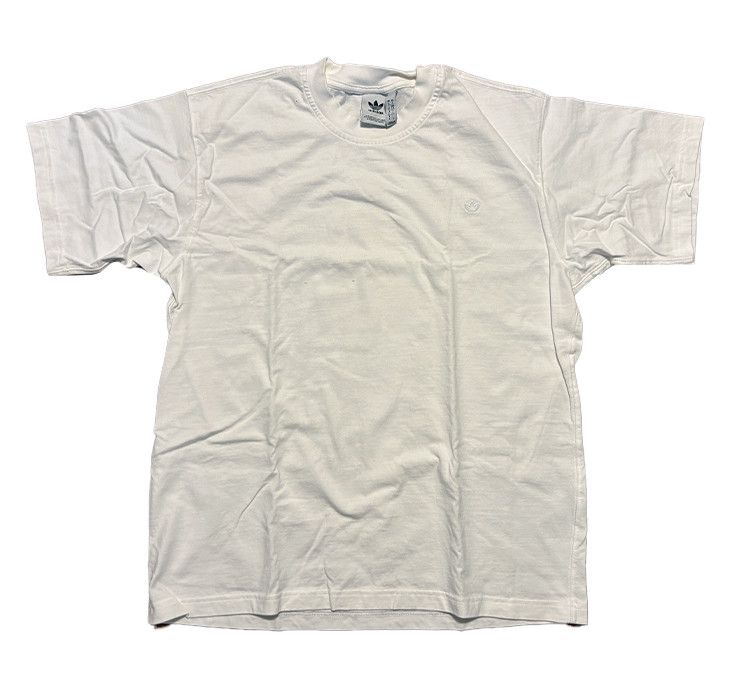 Adidas adidas Originals Off-White Essentials T-Shirt Size US L / EU 52-54 / 3 - 2 Thumbnail