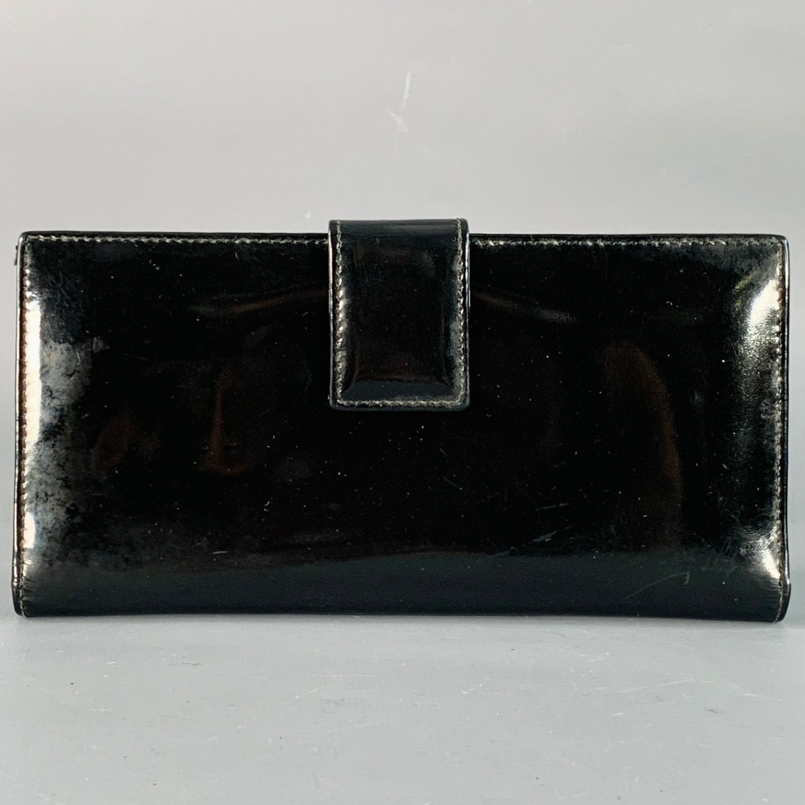 Gucci Black Embossed Monogram Logo Patent Leather Checkbook Wallet Size ONE SIZE - 2 Thumbnail