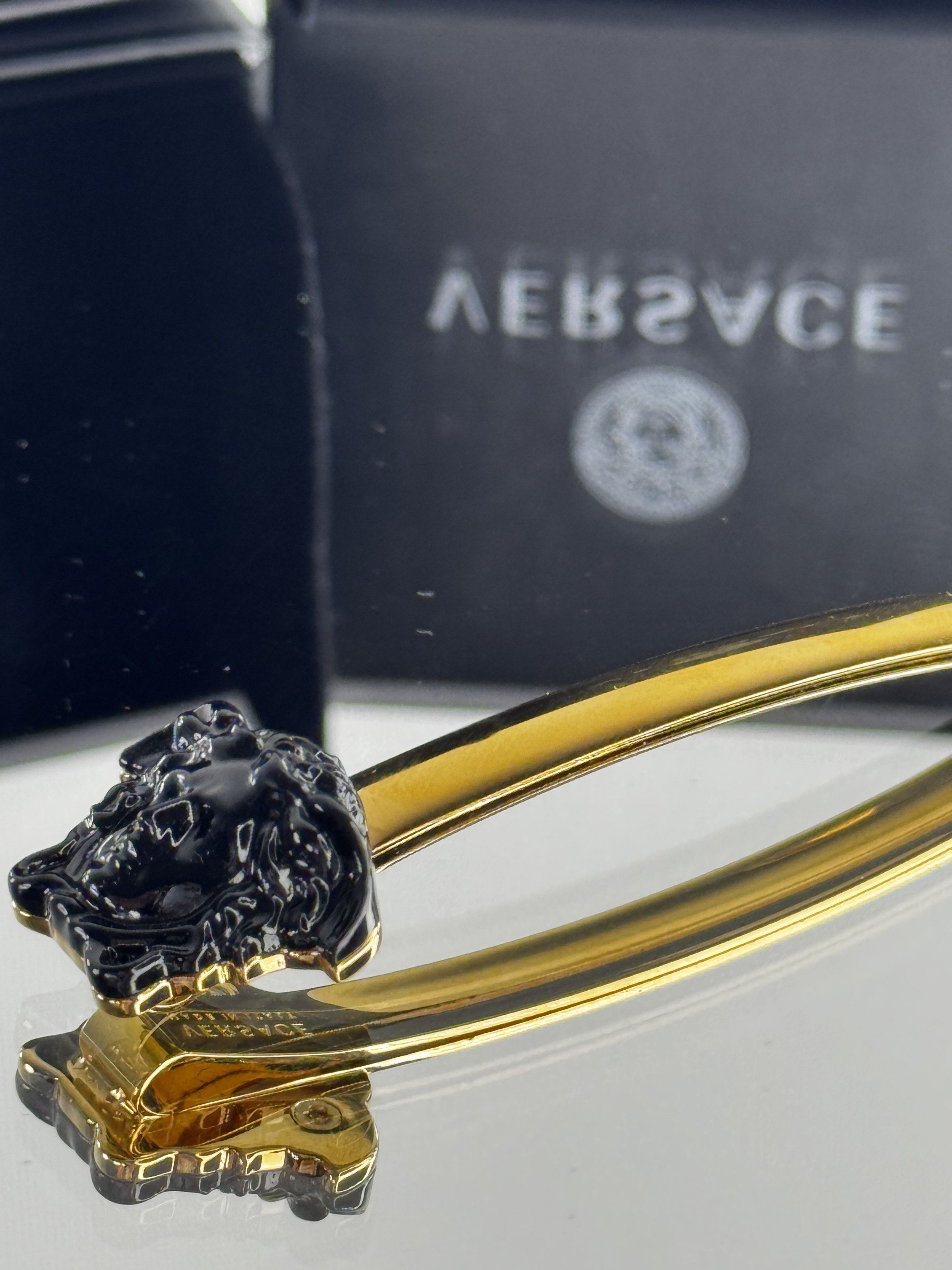 Versace Medusa Hair Clip Size ONE SIZE - 8 Thumbnail