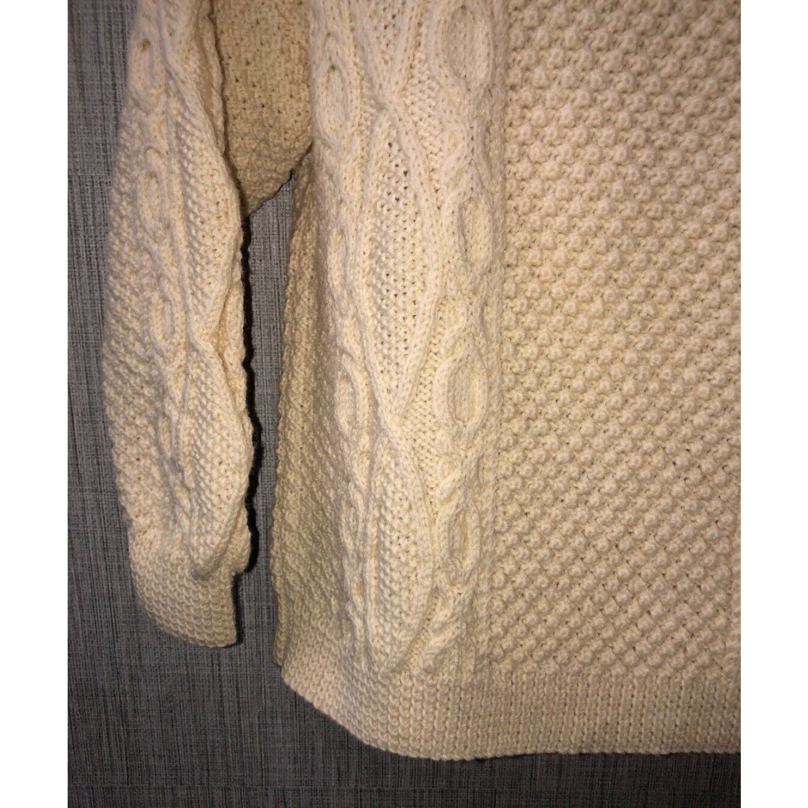 Vintage VINTAGE Fisherman Knit Crewneck Sweater Mens Ivory Hand Knit, Crewneck, Knit, Size M, Armpit 22" Size US M / EU 48-50 / 2 - 3 Thumbnail