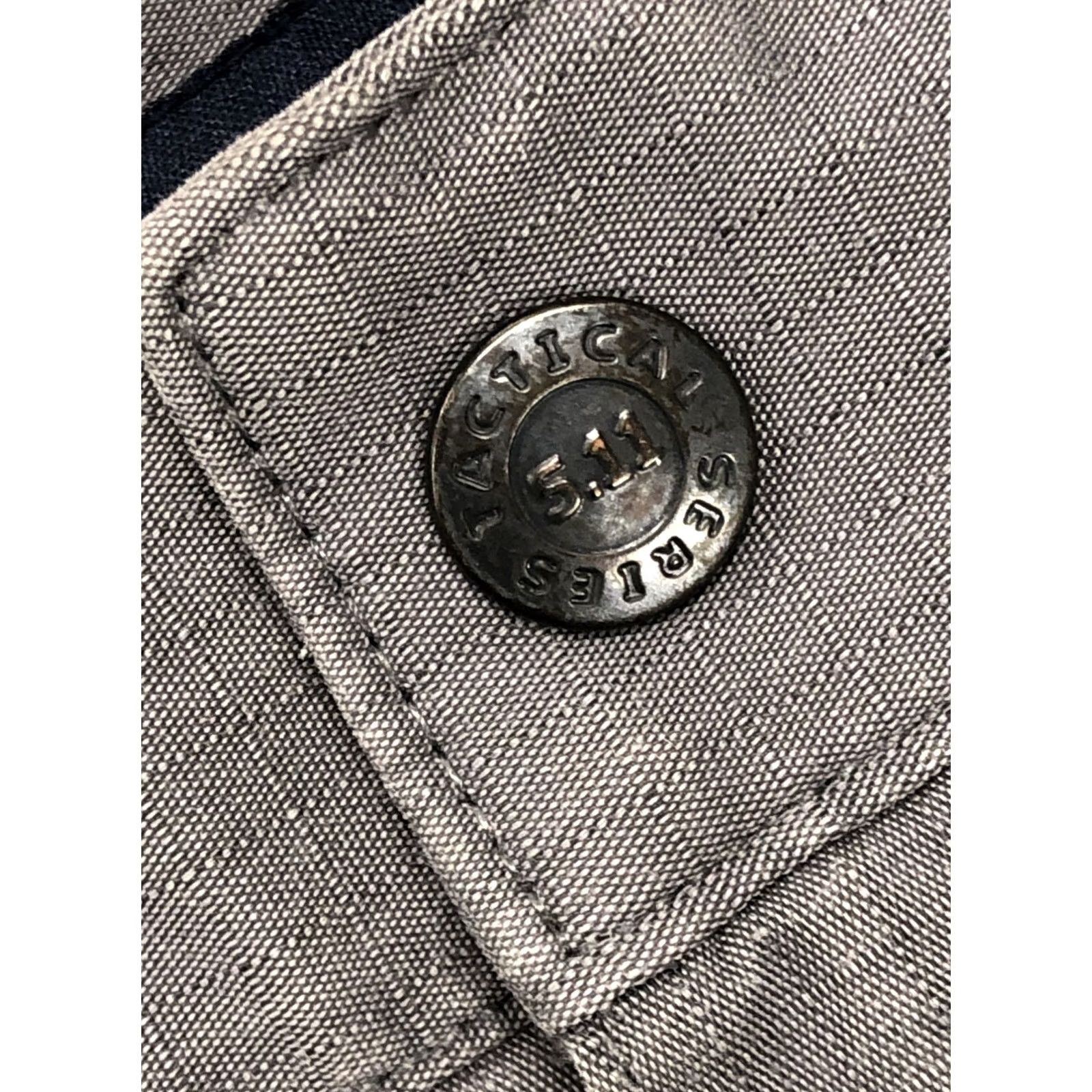 Vintage 5.11 Tactical Series Men 36 x 31 Gray Stripe Cargo Carry Pants Shirt Size US 36 / EU 52 - 6 Thumbnail