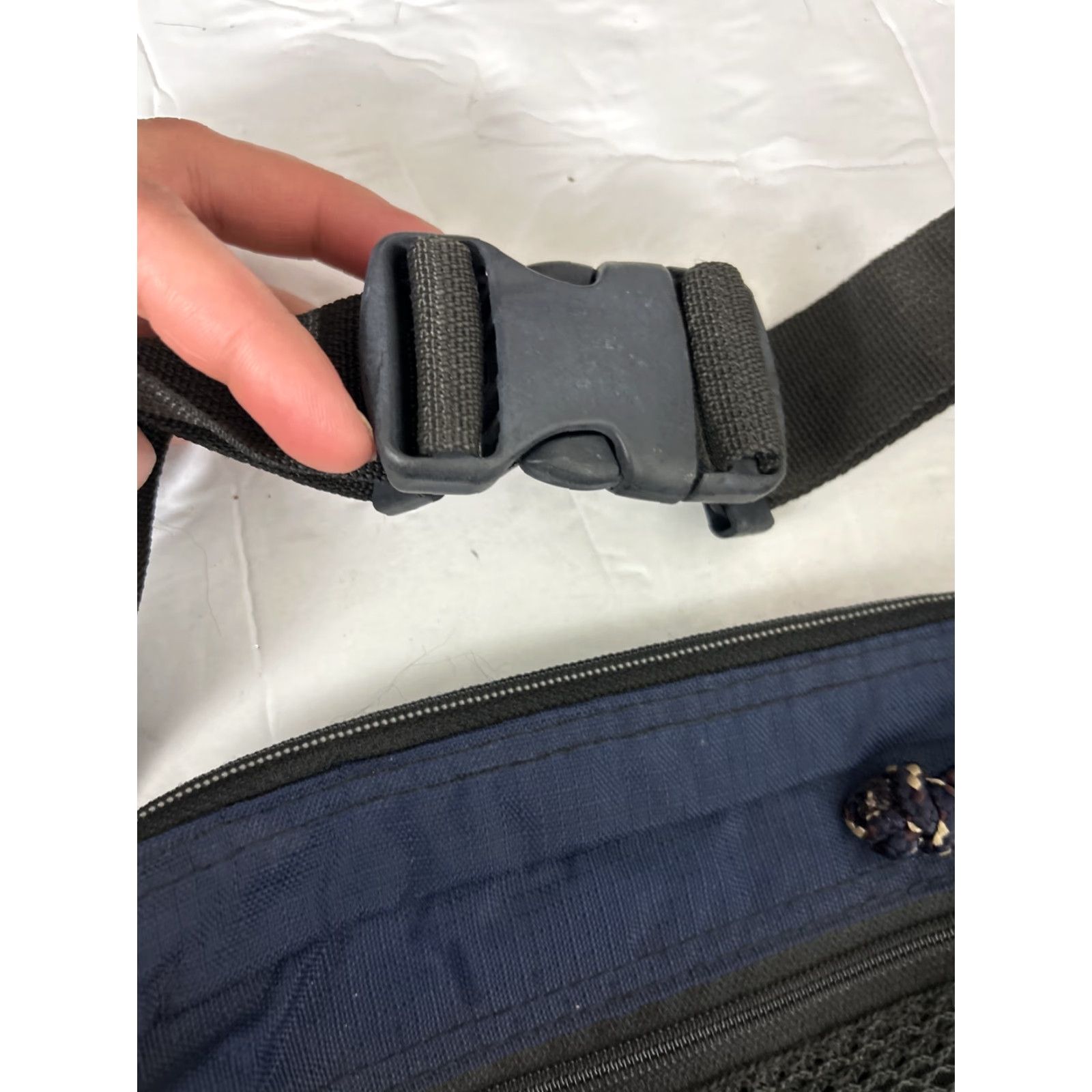 Jansport VINTAGE Jansport Fanny Pack Navy Blue Water Bottle Holders 15x7x3 USA Mens BackPack Nylon Made In USA JanSport Size ONE SIZE - 6 Thumbnail