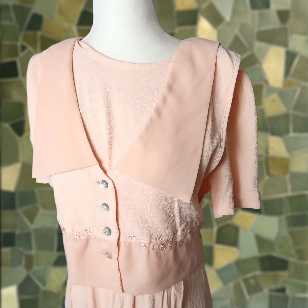 Vintage VINTAGE 80s peach orange crepe maxi dress Short sleeve 8 Acetate Rayon Aline Casual Arts & Crafts Womens Size 30" / US 8 / IT 44 - 1 Thumbnail
