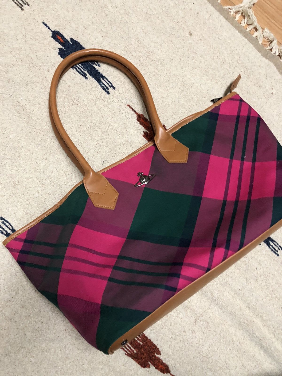 Vivienne Westwood Tartan shoulder Plaid Handbag Size ONE SIZE - 1 Thumbnail