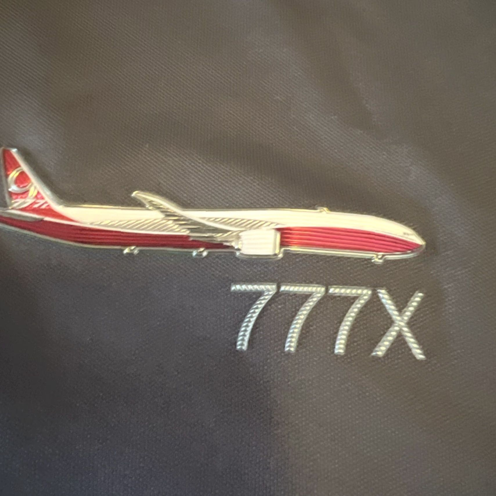 Vintage VINTAGE Boeing 777X Polo Shirt XL Gray Logo 3D Plane Graphic Print Team Issued Mens Shirt Size US XL / EU 56 / 4 - 3 Thumbnail