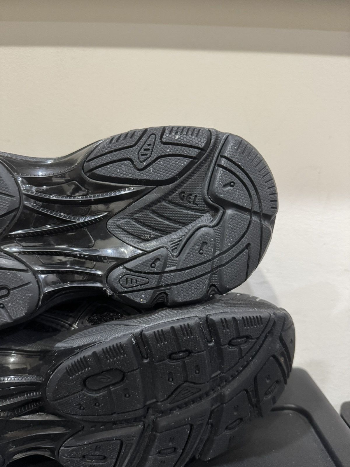 Asics × JJJJound Asics X JJJJound GT-2160 Black Men’s US 5.5 / Women’s US 7 Size US 5.5 / EU 38 - 11 Thumbnail