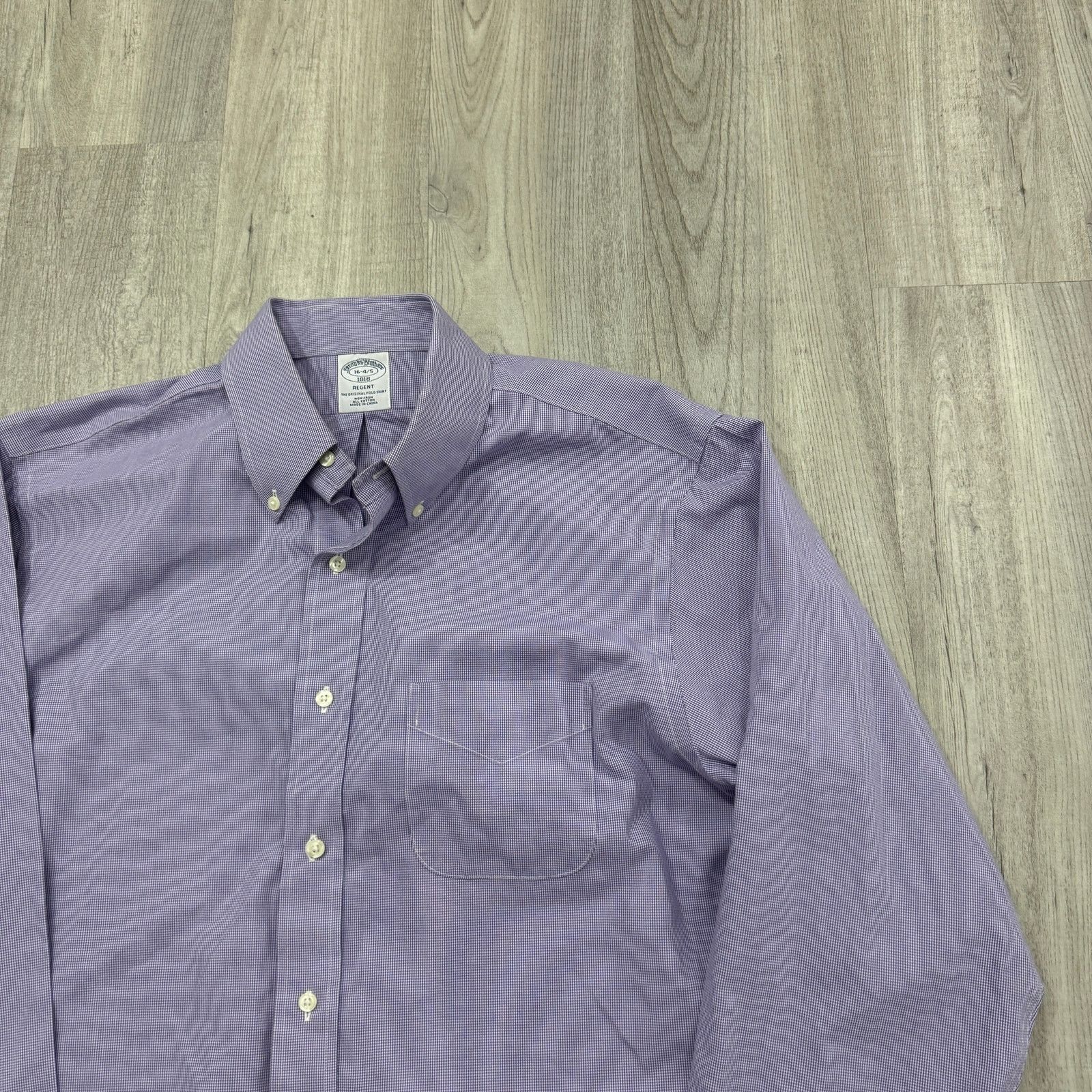 Brooks Brothers Brooks Brothers Shirt Men's 16-4/5 Purple White Gingham Size US L / EU 52-54 / 3 - 2 Thumbnail