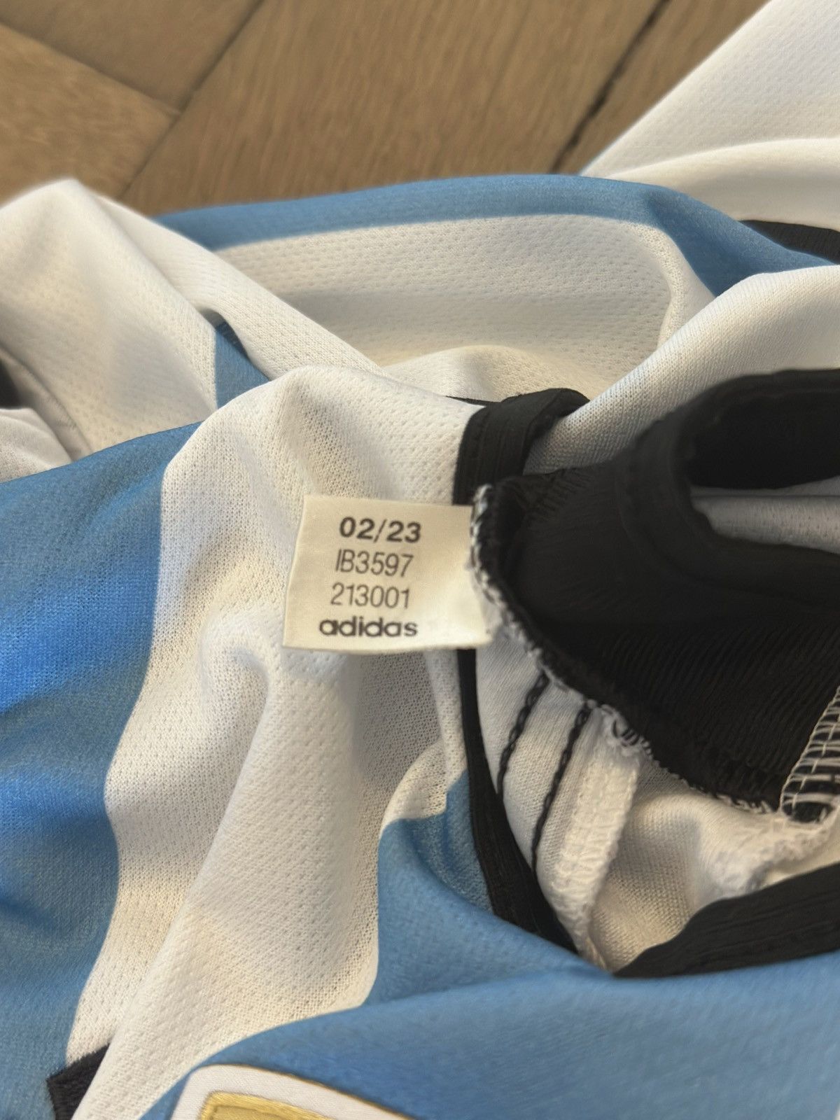 Adidas Adidas Argentina 2022 Size US M / EU 48-50 / 2 - 6 Thumbnail