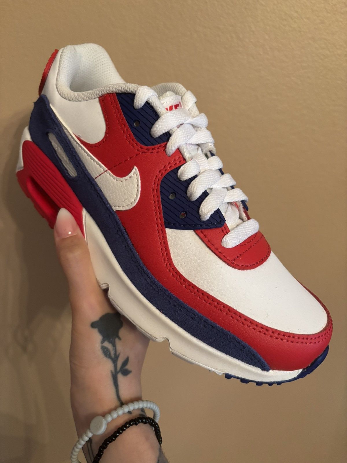 Nike Air Max 90 Leather GS ‘USA 2020’ Size US 5.5 / IT 35.5 - 2 Thumbnail