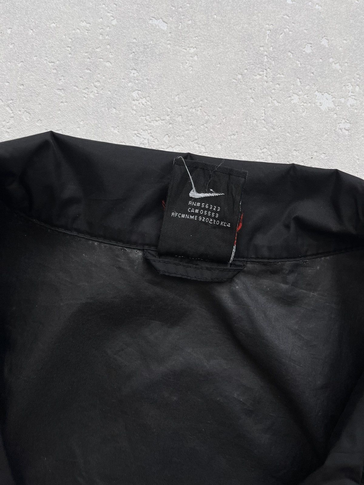 Nike 90’s NIKE RETRO NYLON SWOOSH LOGO VINTAGE TRACK JACKET Y2K Size US XL / EU 56 / 4 - 5 Thumbnail