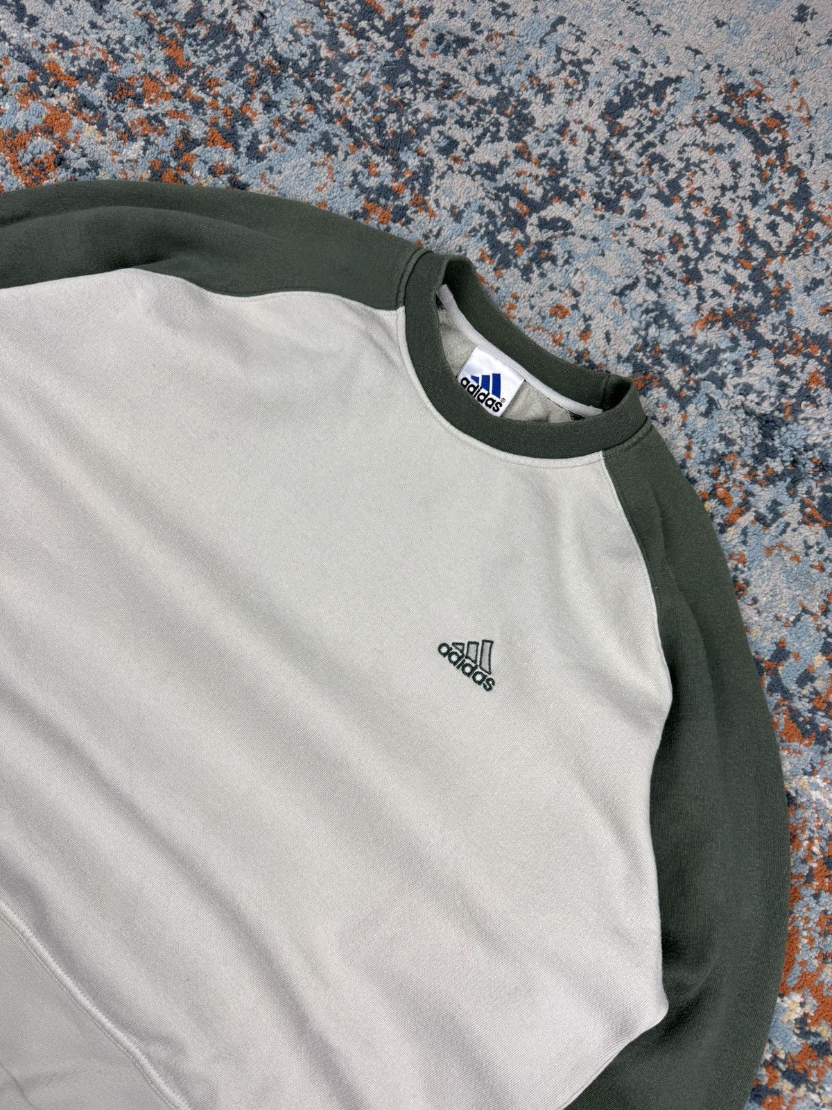 Adidas Vintage 90s Adidas boxy baggy earth tones sweatshirt kanye Size US M / EU 48-50 / 2 - 3 Thumbnail