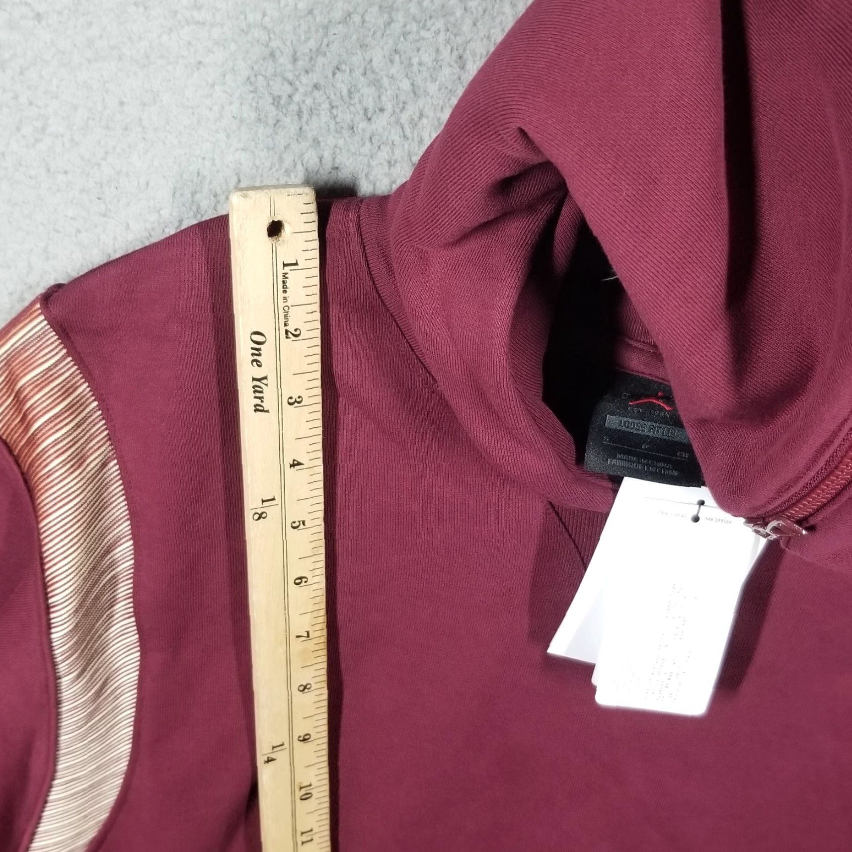 Jordan Brand Nike Jordan Women's Small Hoodie Pullover 23 Engineered Fleece Red ActivewearâCross Training, Gym & Running Size S / US 4 / IT 40 - 3 Thumbnail