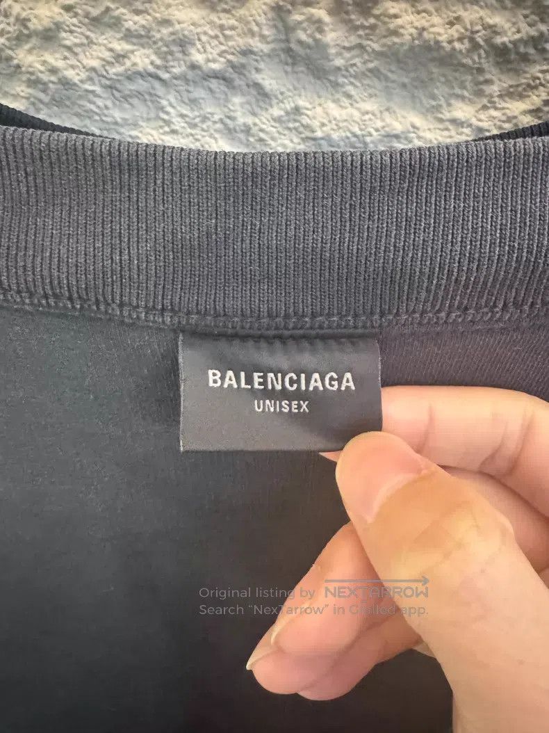 Balenciaga Balenciaga Letter Patch Reversible Round Neck Sweatshirt Size US L / EU 52-54 / 3 - 6 Thumbnail