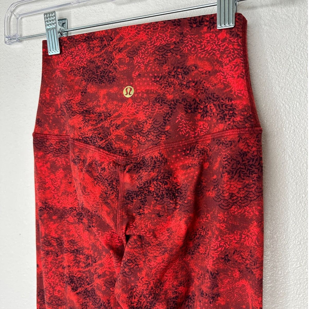 Lululemon Lululemon Red Black Align High Rise Full Length Yoga Pant 2 Size 26" / US 2 / IT 38 - 8 Thumbnail