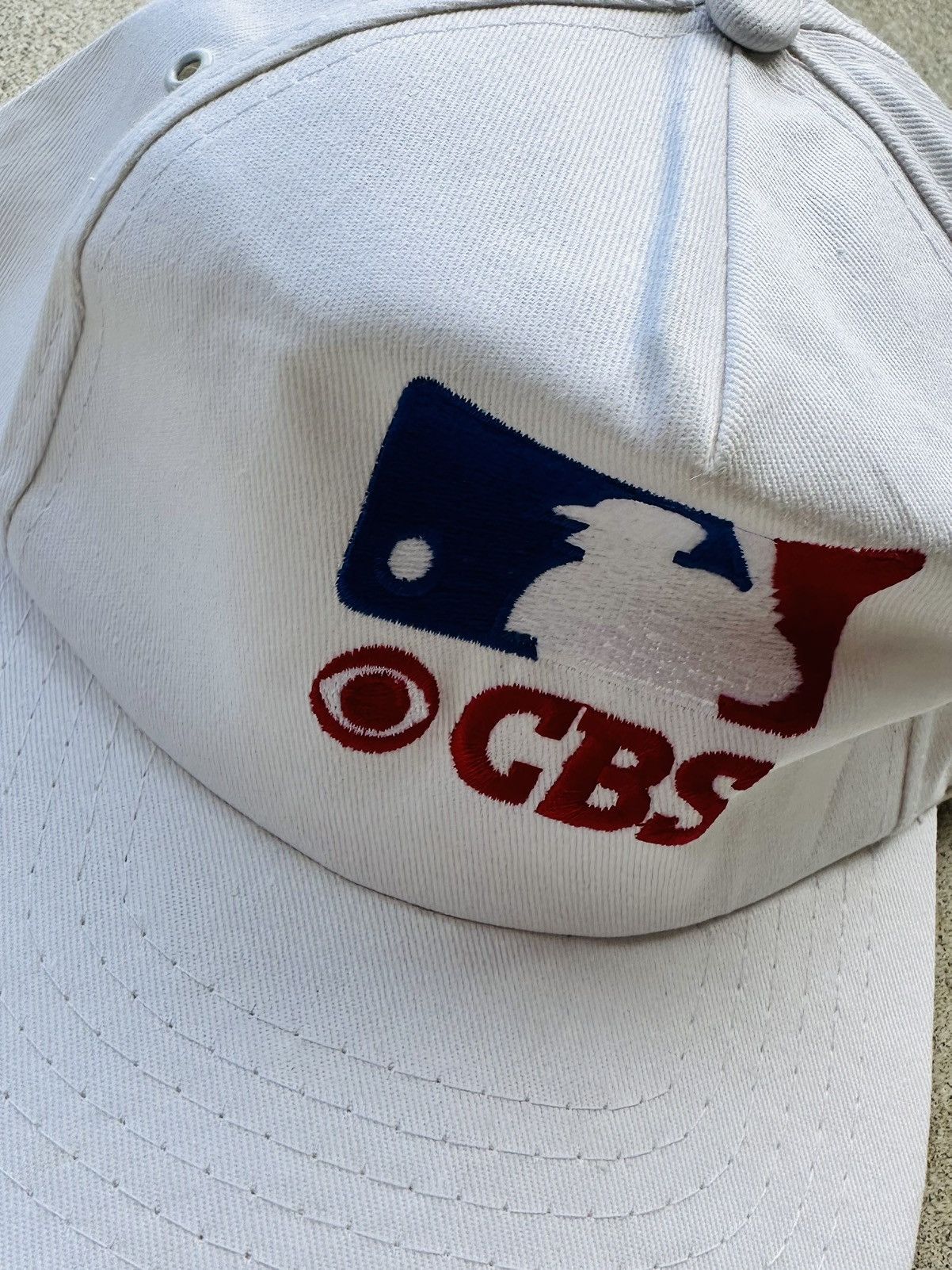 MLB × Vintage Vintage CBS MLB Baseball SnapBack Hat 80s White Adjustable Size ONE SIZE - 2 Thumbnail