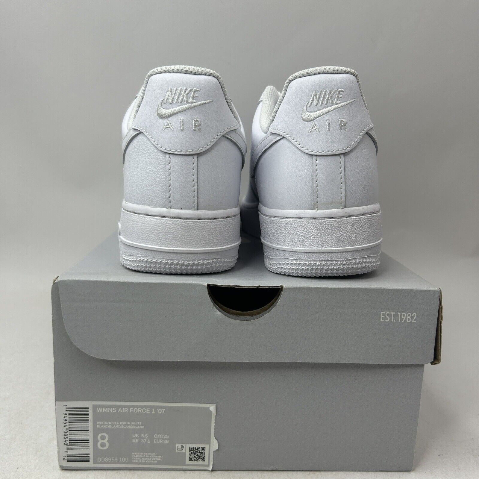 Nike Nike Air Force 1 Low 07’ “Triple White” 2024 Size US 8 / IT 38 - 4 Thumbnail