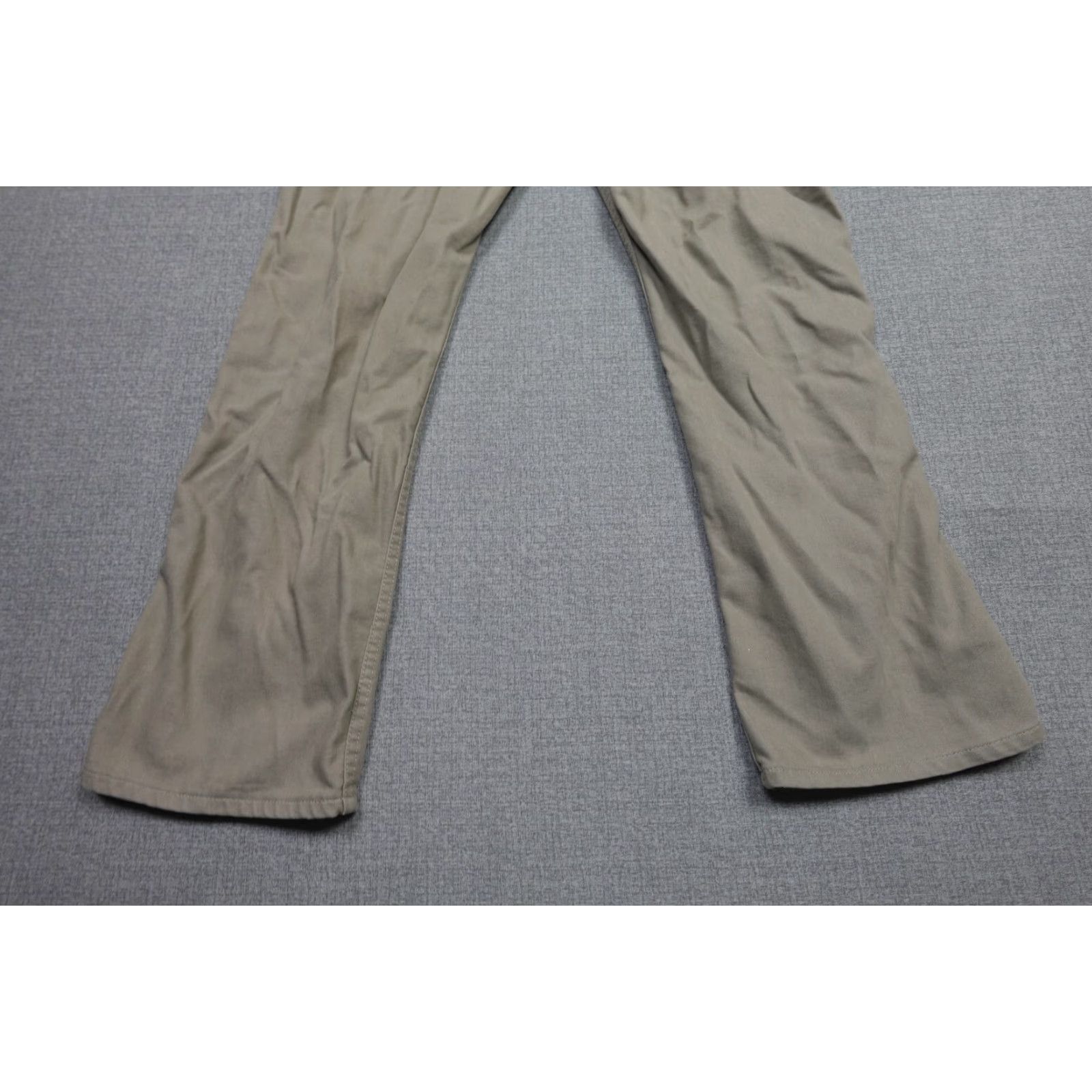 Levi's VINTAGE Levi's Pants Men 40x30 Beige Slacks Wide-Leg Retro Red Batwing Levi's 513 Chino Denim Style Pants Mens Size US 40 / EU 56 - 6 Thumbnail