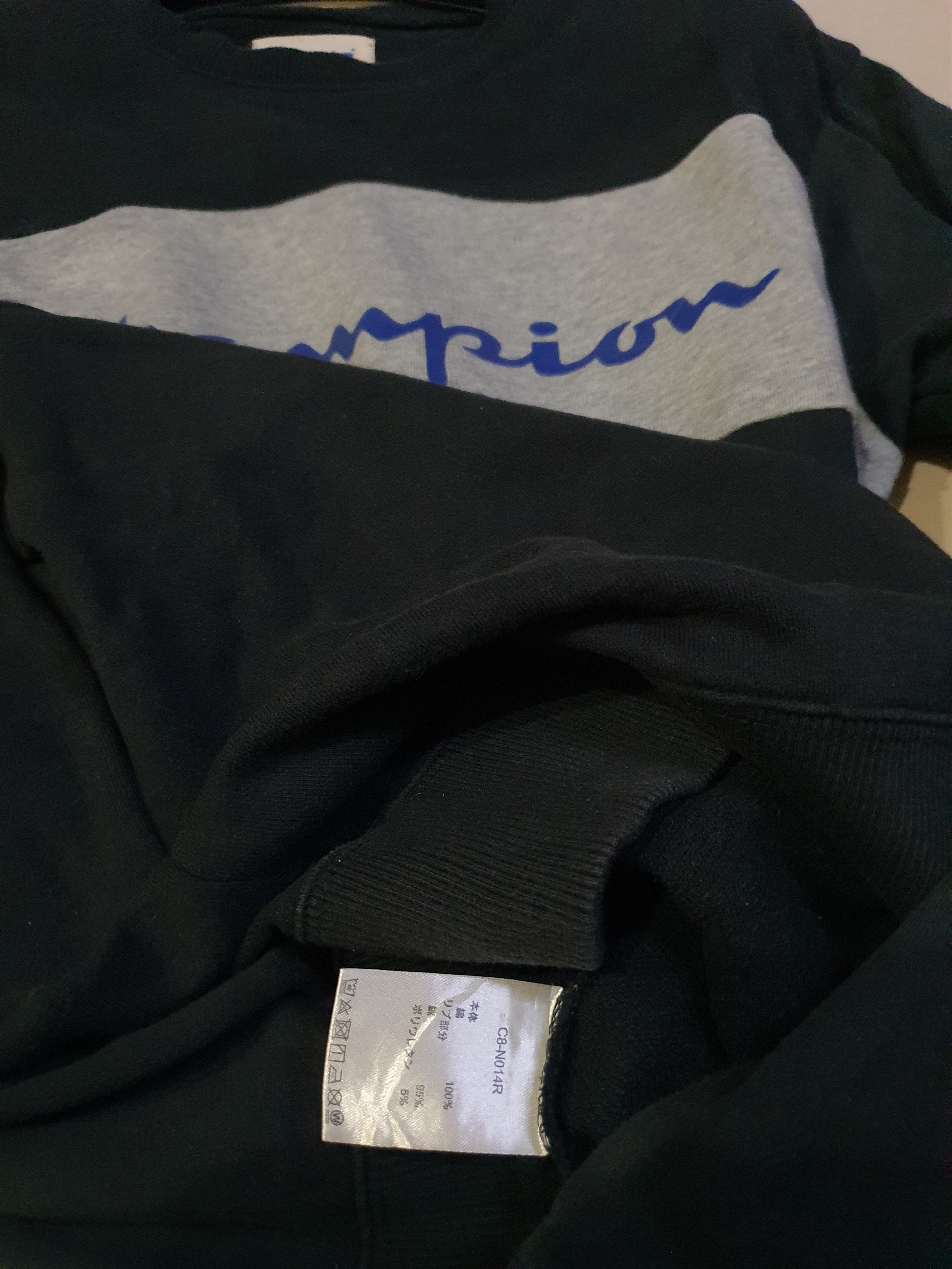 Champion vintage Champion big logo crewneck sweatshirt Size US M / EU 48-50 / 2 - 7 Thumbnail