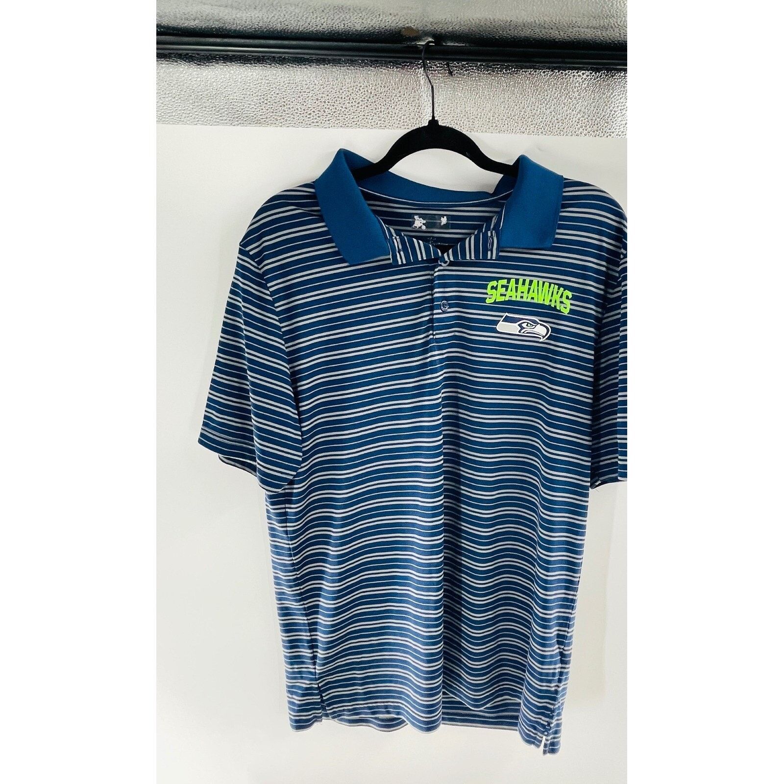 Starter Seahawks Polo Shirt Striped NFL Football Apparel Mens Size US L / EU 52-54 / 3 - 2 Thumbnail