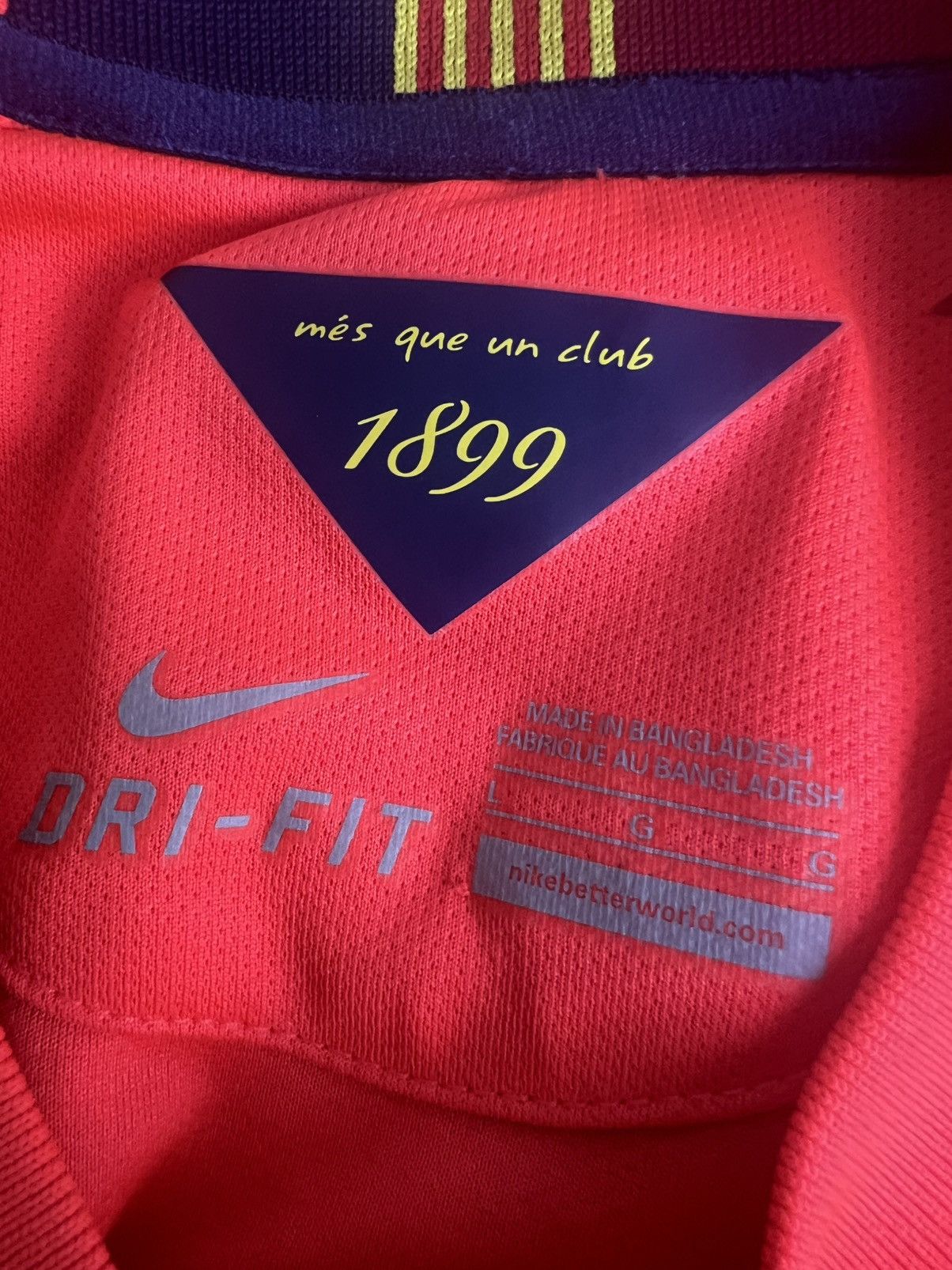 Nike Original 2014-15 Nike Barcelona FC Away Jersey Large Size US L / EU 52-54 / 3 - 4 Thumbnail