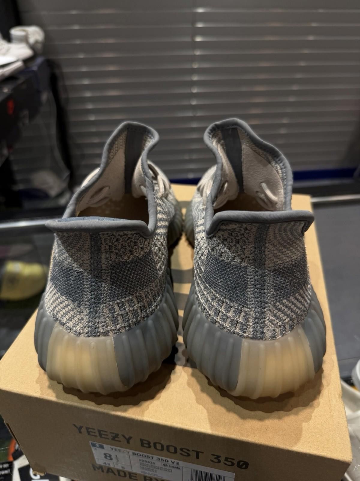 Adidas Size 8.5 - adidas Yeezy Boost 350 V2 Low Israfil (FZ5421) Size US 8.5 / EU 41-42 - 9 Thumbnail