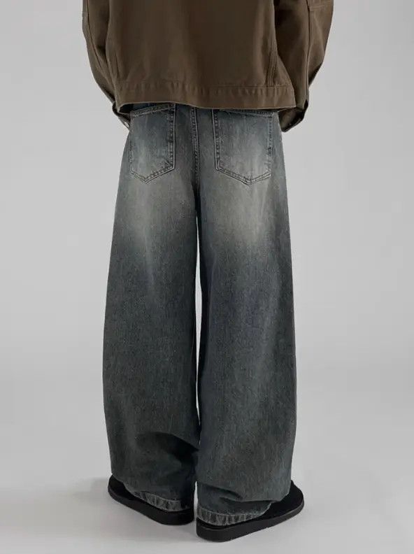 Japanese Brand Vintage blue washed distressed loose gradient jeans Size US 32 / EU 48 - 7 Thumbnail