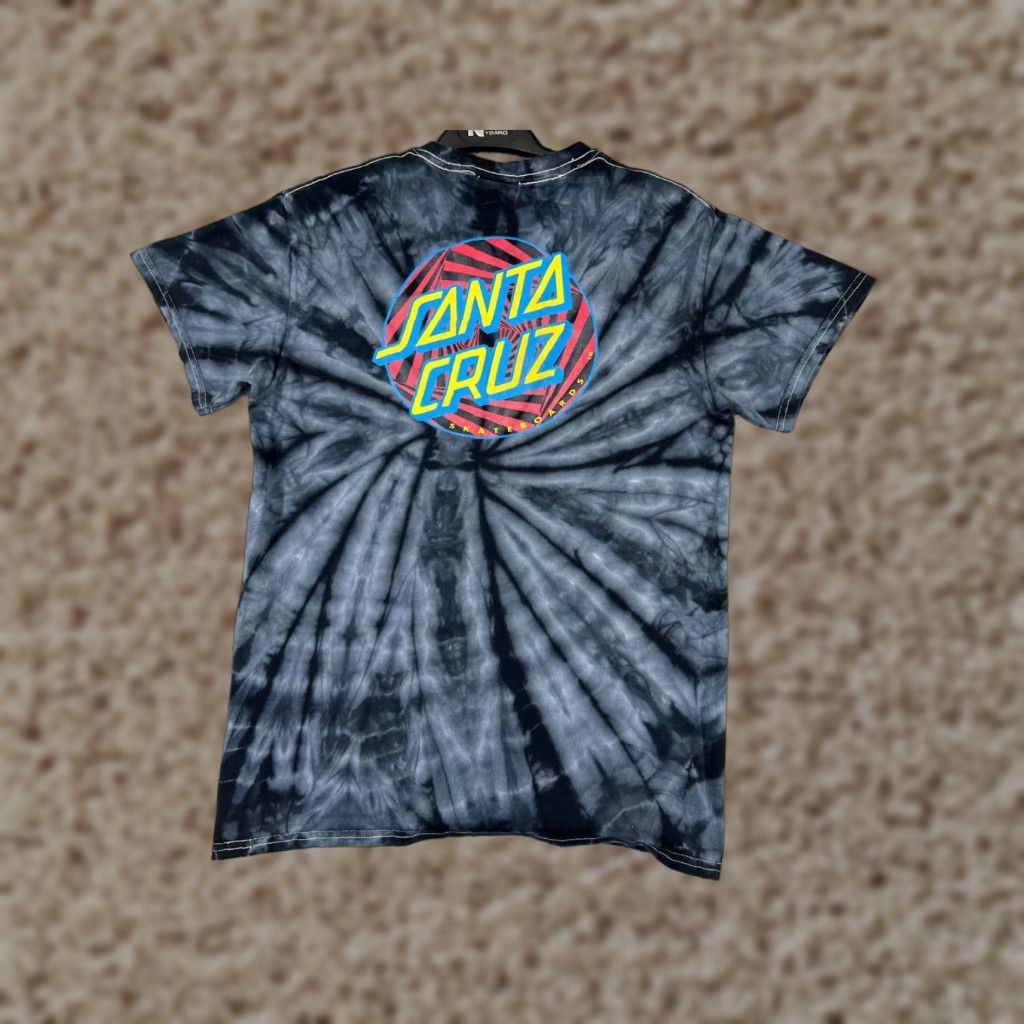 Vintage Santa Cruz Shirt Mens Small Gray Black Tie Dye Short Sleeve Crew Neck Skate Shirt Mens Small Gray Black Tie Dye Crew Neck Skate Santa Cruz Shirts Size US S / EU 44-46 / 1 - 1 Thumbnail