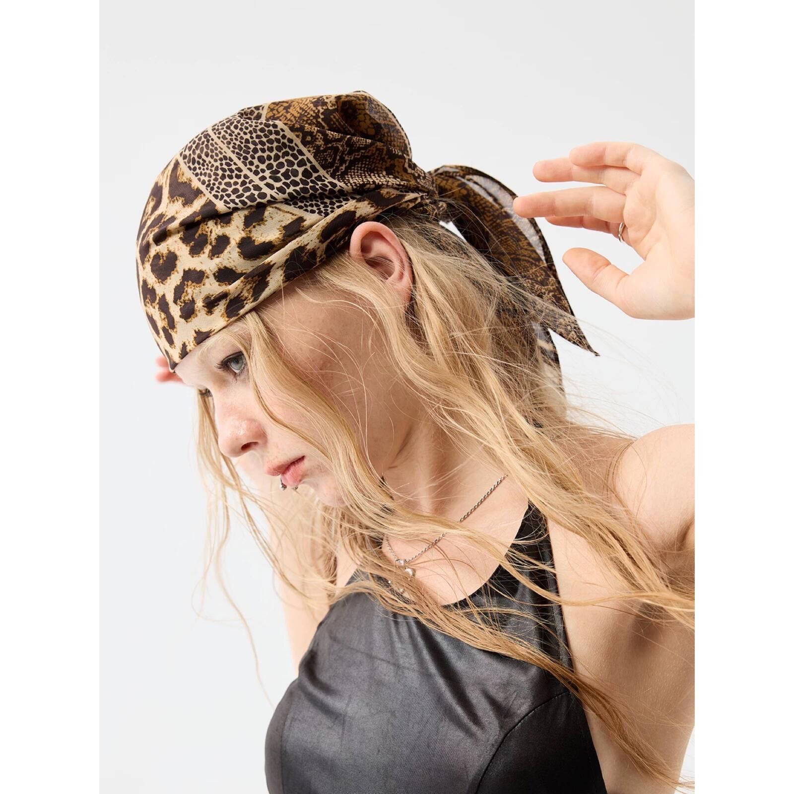 Japanese Brand Leopard Print Headscarf Y2K Bandana Festival Hair Scarf Size ONE SIZE - 2 Thumbnail