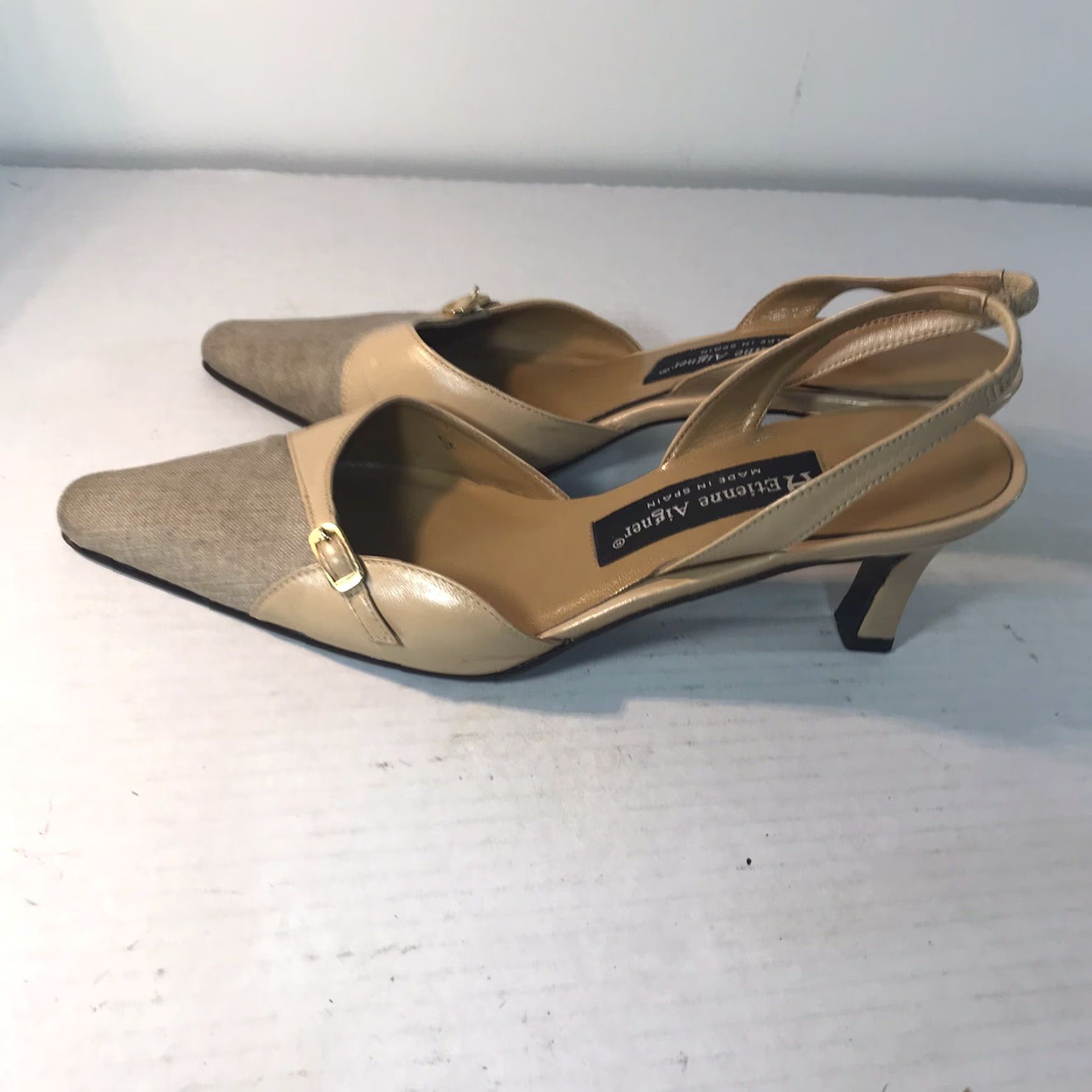 Etienne Aigner Etienne Aigner Beige Slingback Heels Womens Size 7.5M Mid Heel 2.5in Pointed Toe Spain Size US 8 / IT 38 - 3 Thumbnail
