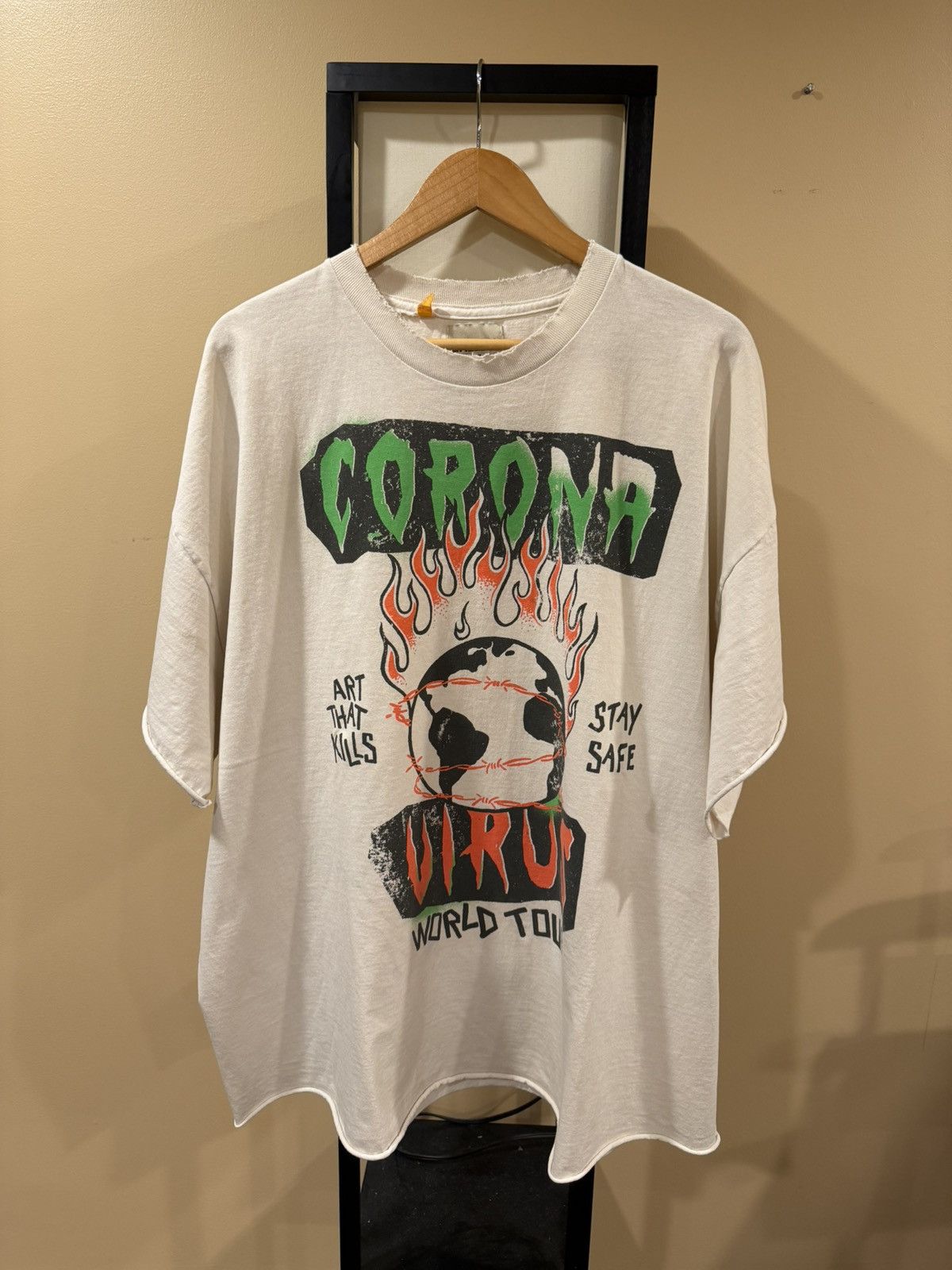 Gallery Dept. Gallery Dept OG Corona Virus ATK World Tour White/Cream Tee Size US XXL / EU 58 / 5 - 1 Thumbnail