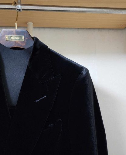 Tom Ford o1sm1stk0824 Viscose Liquid Fluid Velvet Blazer Jacket Black Size US M / EU 48-50 / 2 - 2 Thumbnail