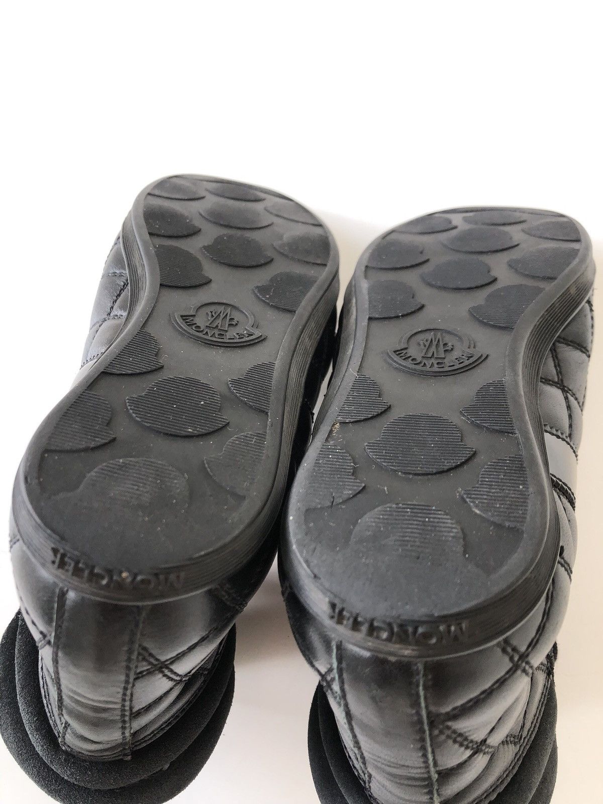Moncler Moncler Logo Patch Hi-Top Leather Sneakers Size US 6 / IT 36 - 10 Thumbnail