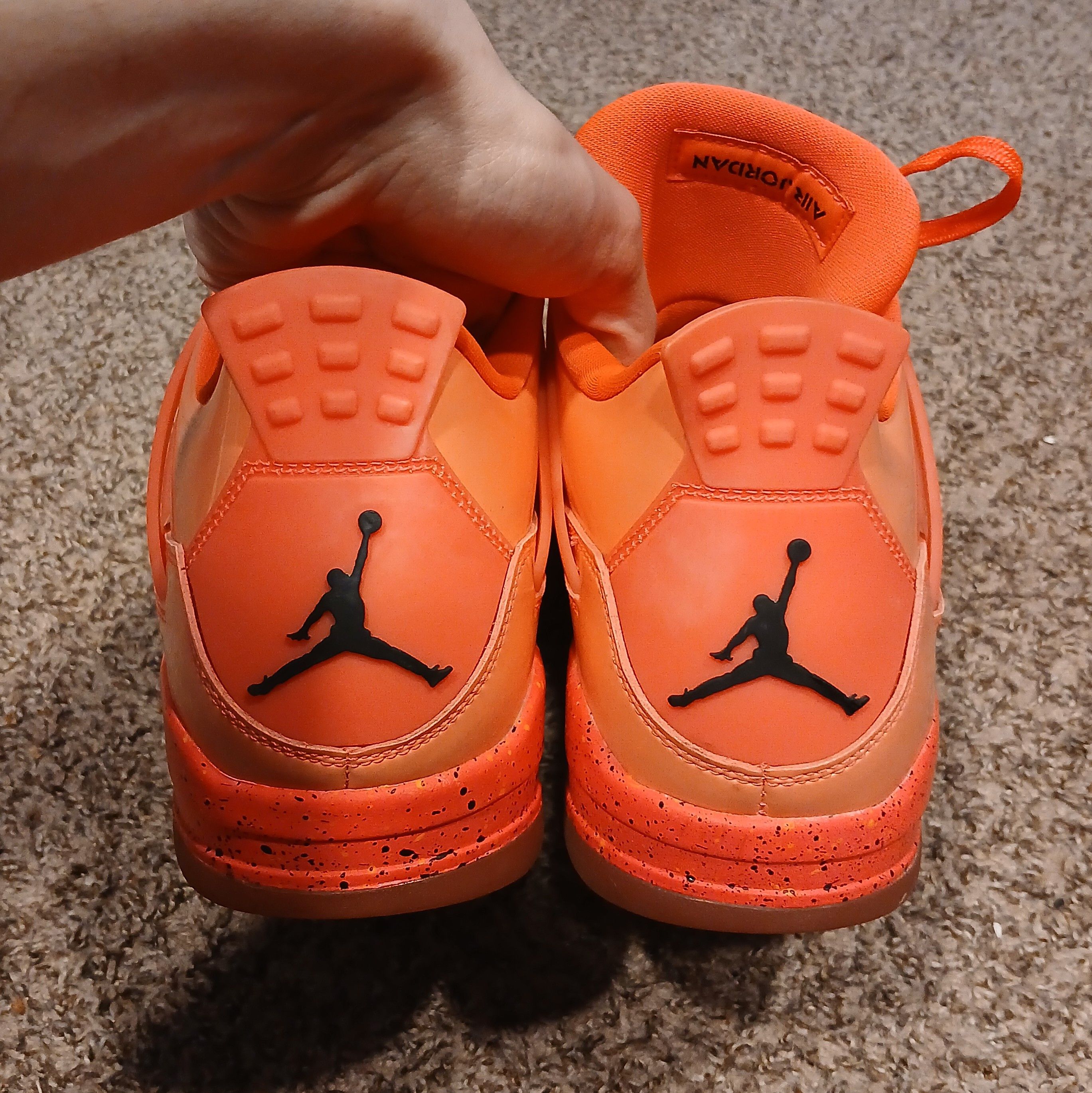 Jordan Brand Sz 12 - Jordan 4 Retro Hot Punch (Women's) Size US 12 / IT 42 - 5 Thumbnail