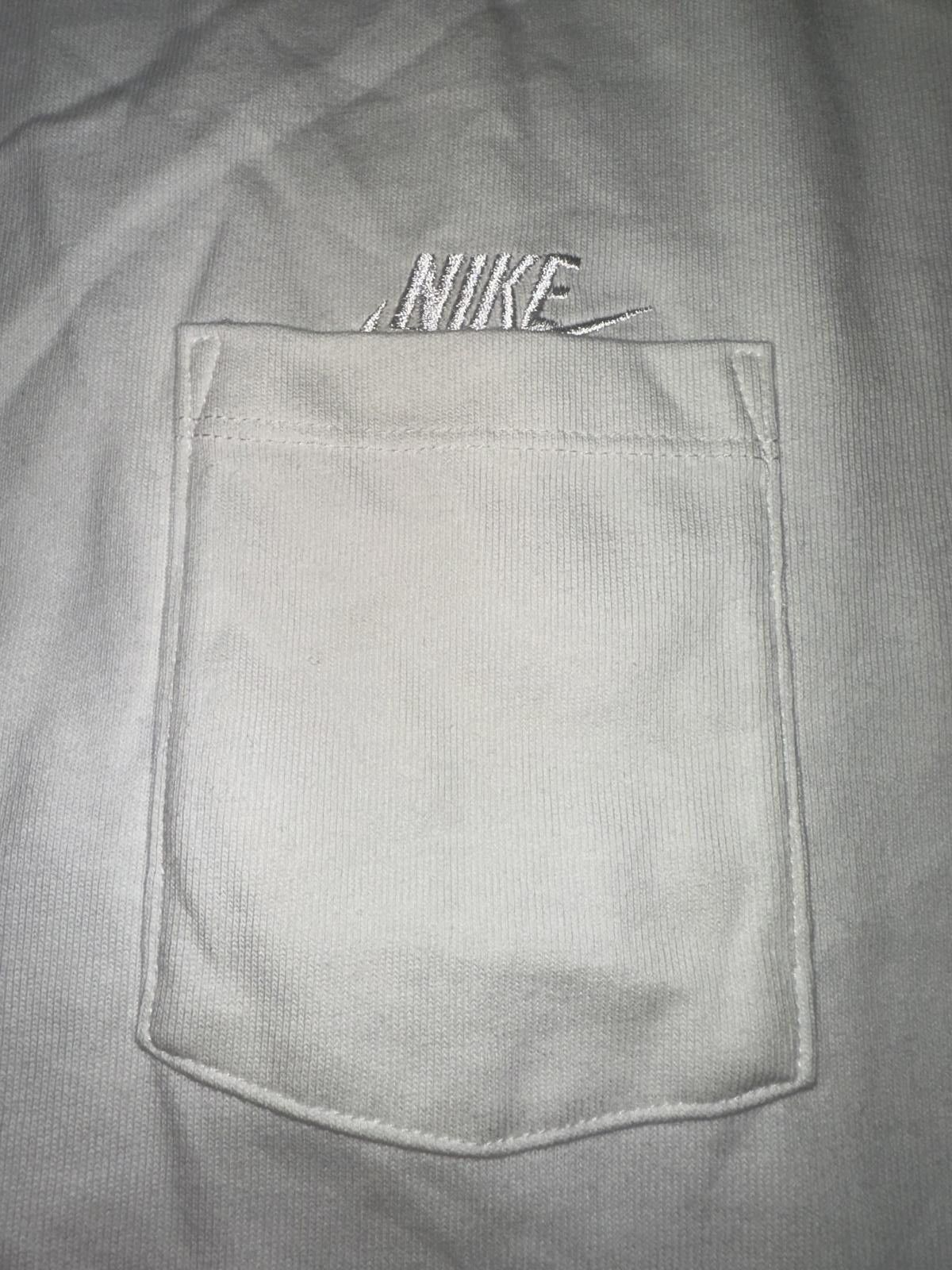Nike Nike Sportswear Men’s Premium Essentials Pocket T-Shirt Size US S / EU 44-46 / 1 - 4 Thumbnail