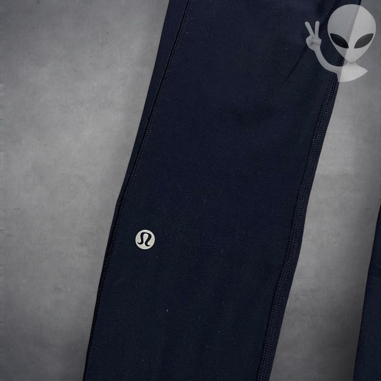 Lululemon Lululemon Speed Up Tight Leggings 2 Navy Blue Full-On Size 28" / US 6 / IT 42 - 2 Thumbnail
