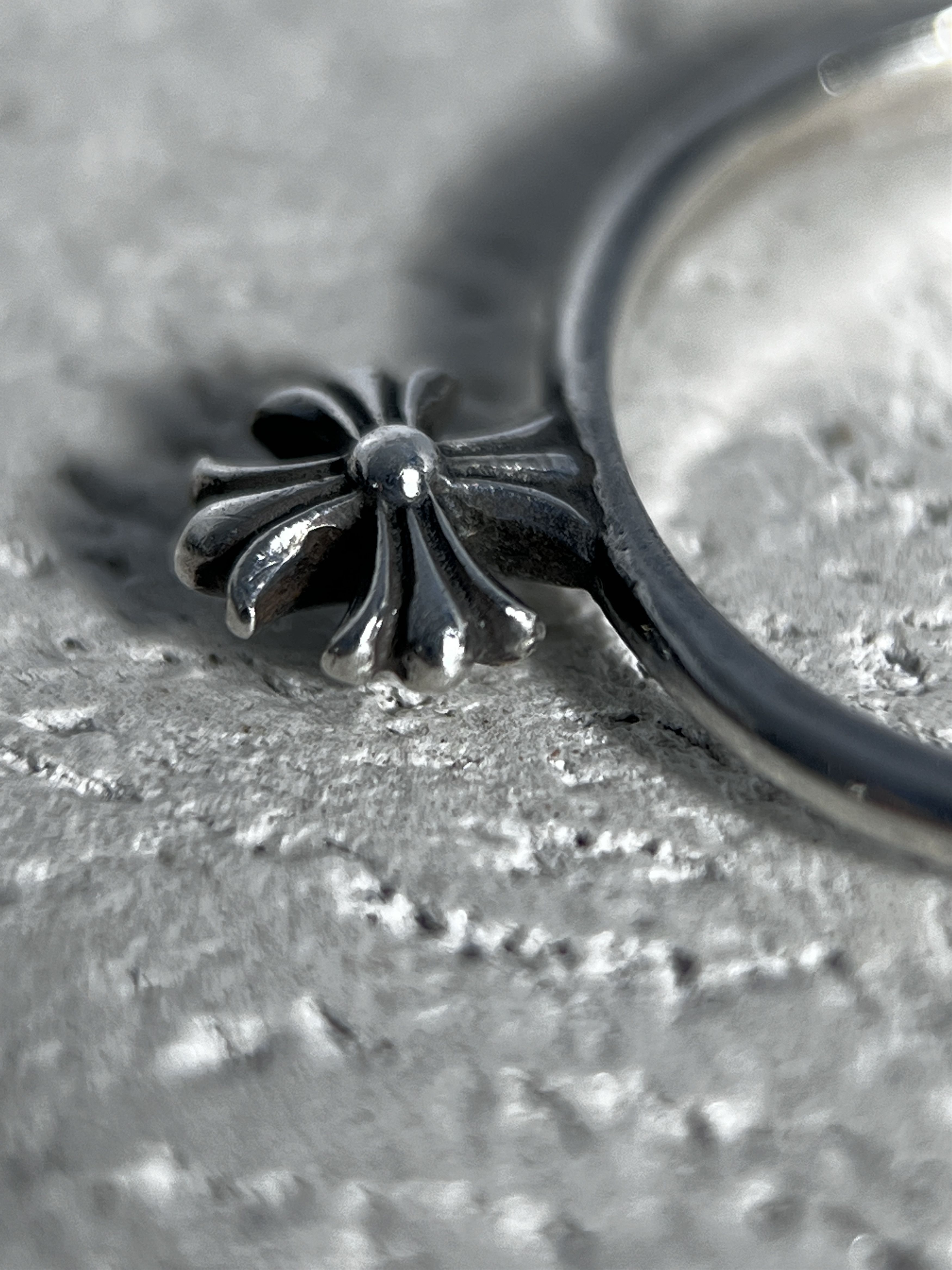 Chrome Hearts Chrome Hearts Bubblegum CH Plus Ring Silver US 7 / EU 54 Size ONE SIZE - 4 Thumbnail