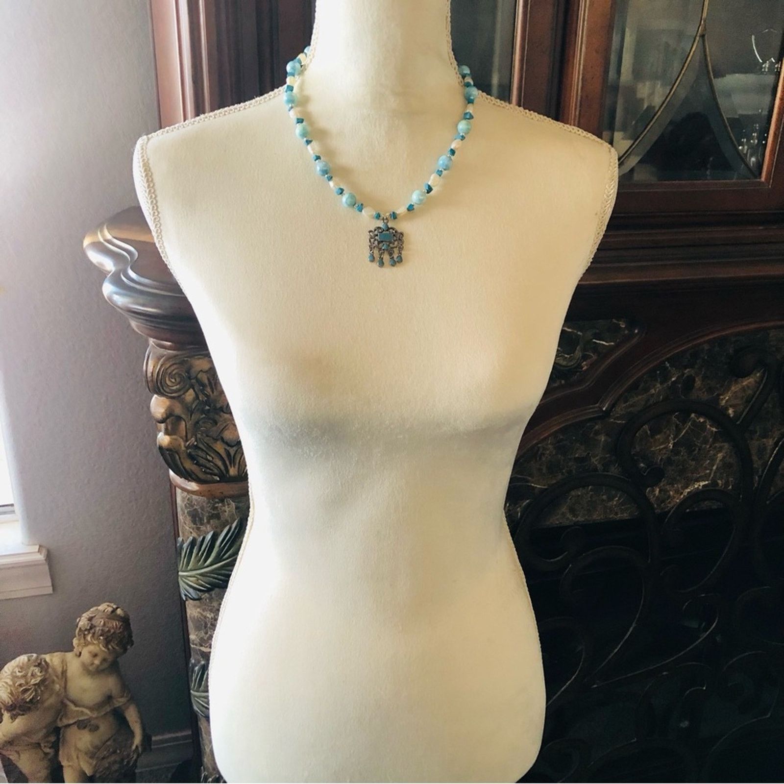 Handmade Handcrafted howlite genuine pearl dyed agate beaded necklace Size ONE SIZE - 6 Thumbnail