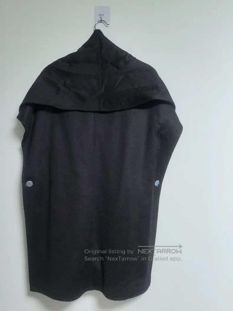 Hermes Hermes Black cashmere cloak, 100% cashmere material Size XXS / US 00 / IT 34 - 2 Thumbnail