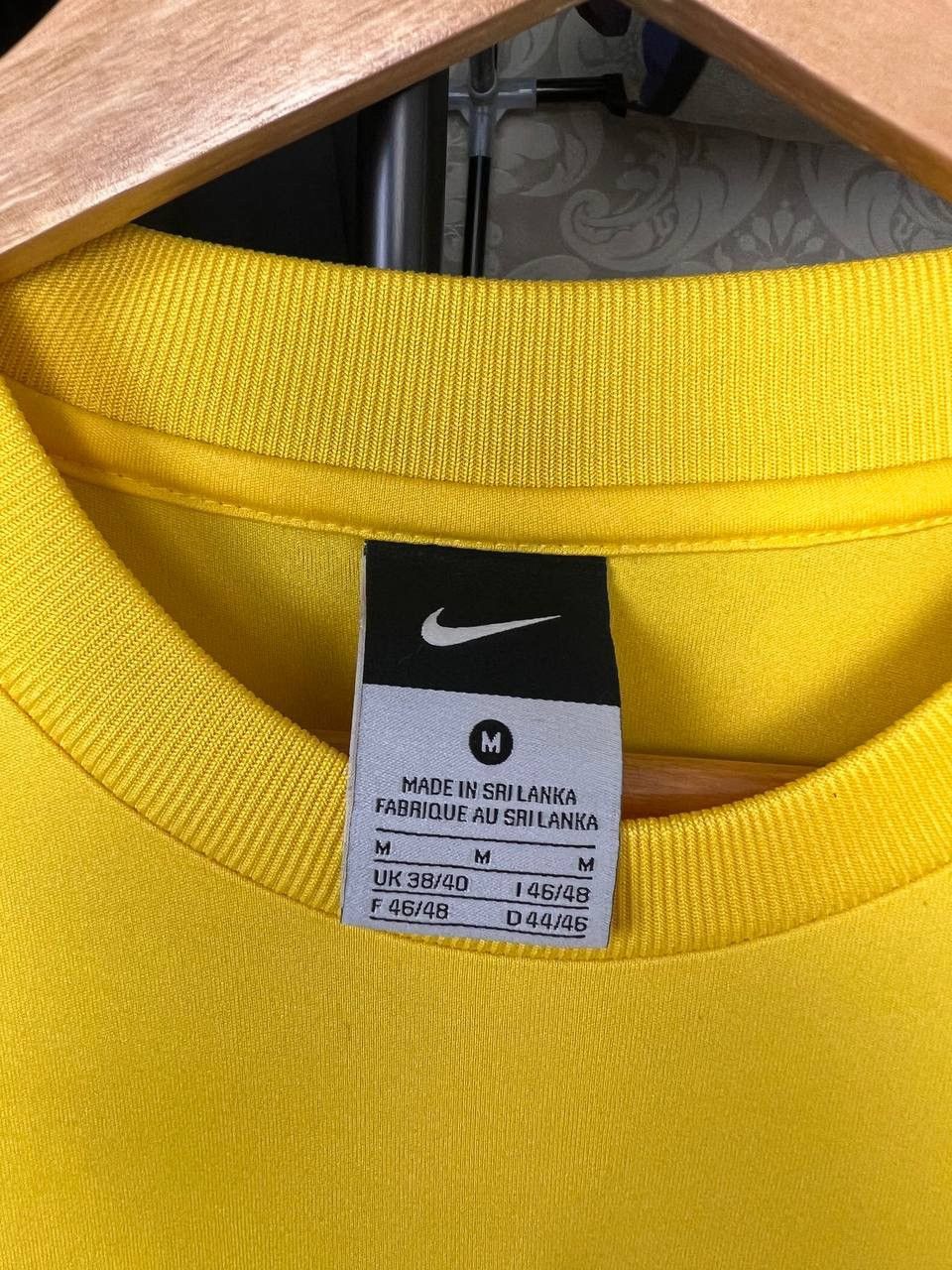 Nike × Vintage Vintage Blokecore Nike Brazil Soccer Jersey Size US M / EU 48-50 / 2 - 5 Thumbnail